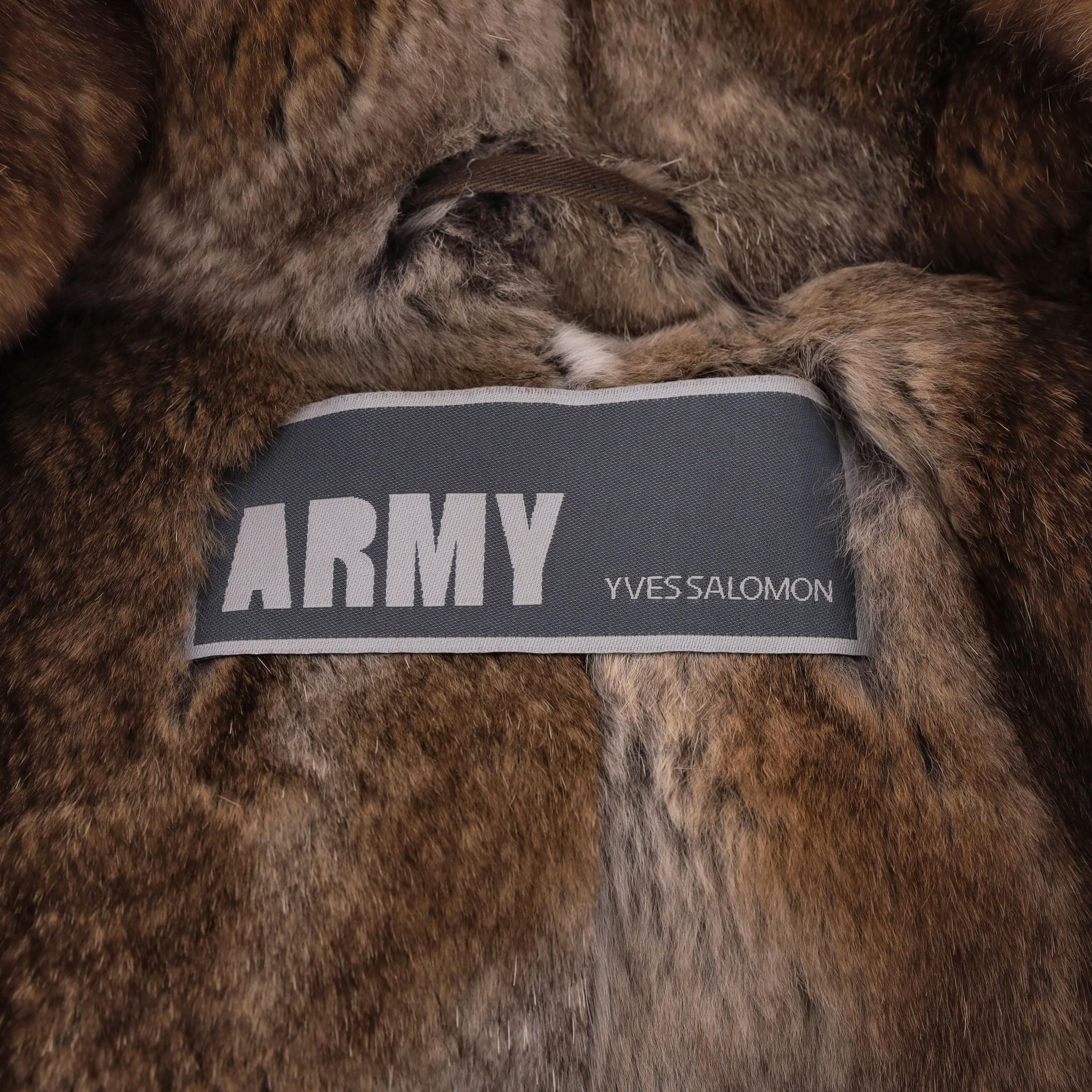 Yves Salomon Coyote & Kaninchenpelz gefütterte Armee Parka Jacke im Angebot 1
