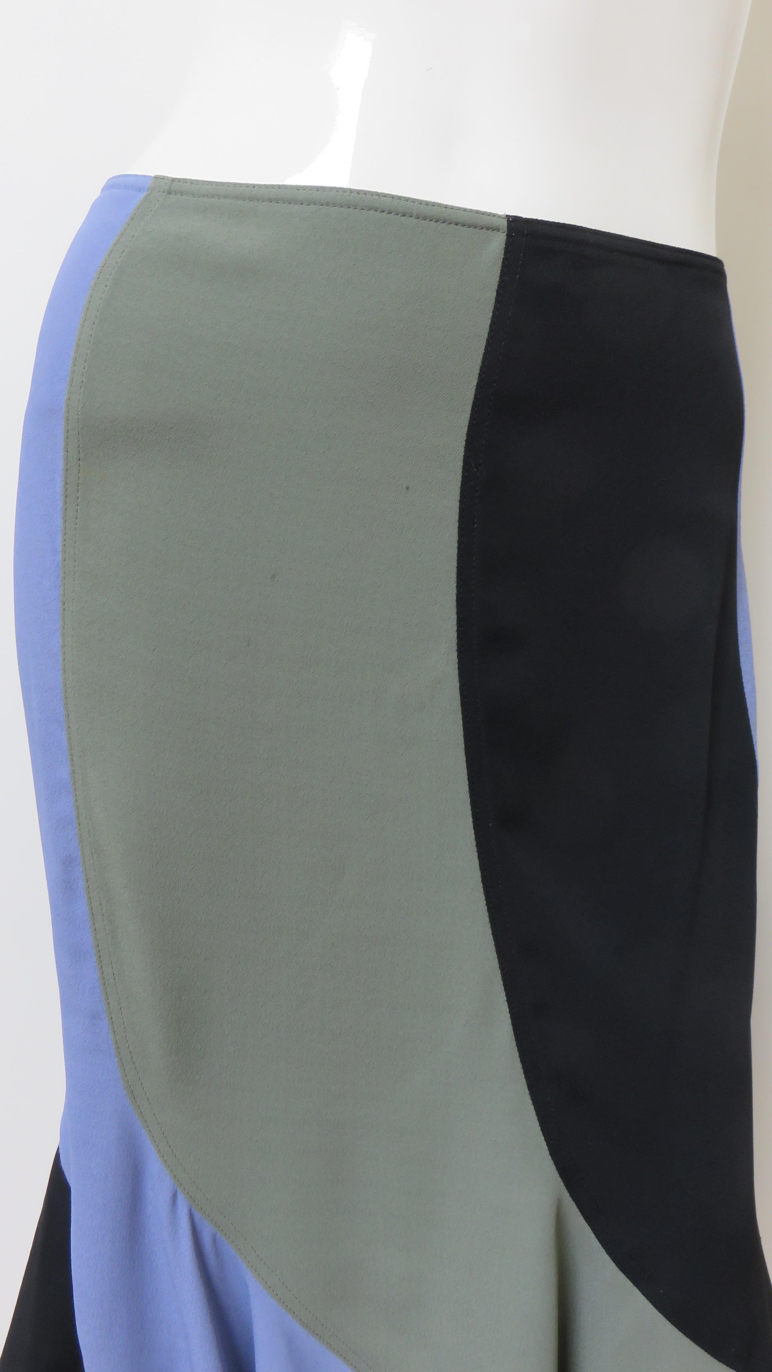 Noir Yves St Laurent - Jupe sirène colorée  en vente