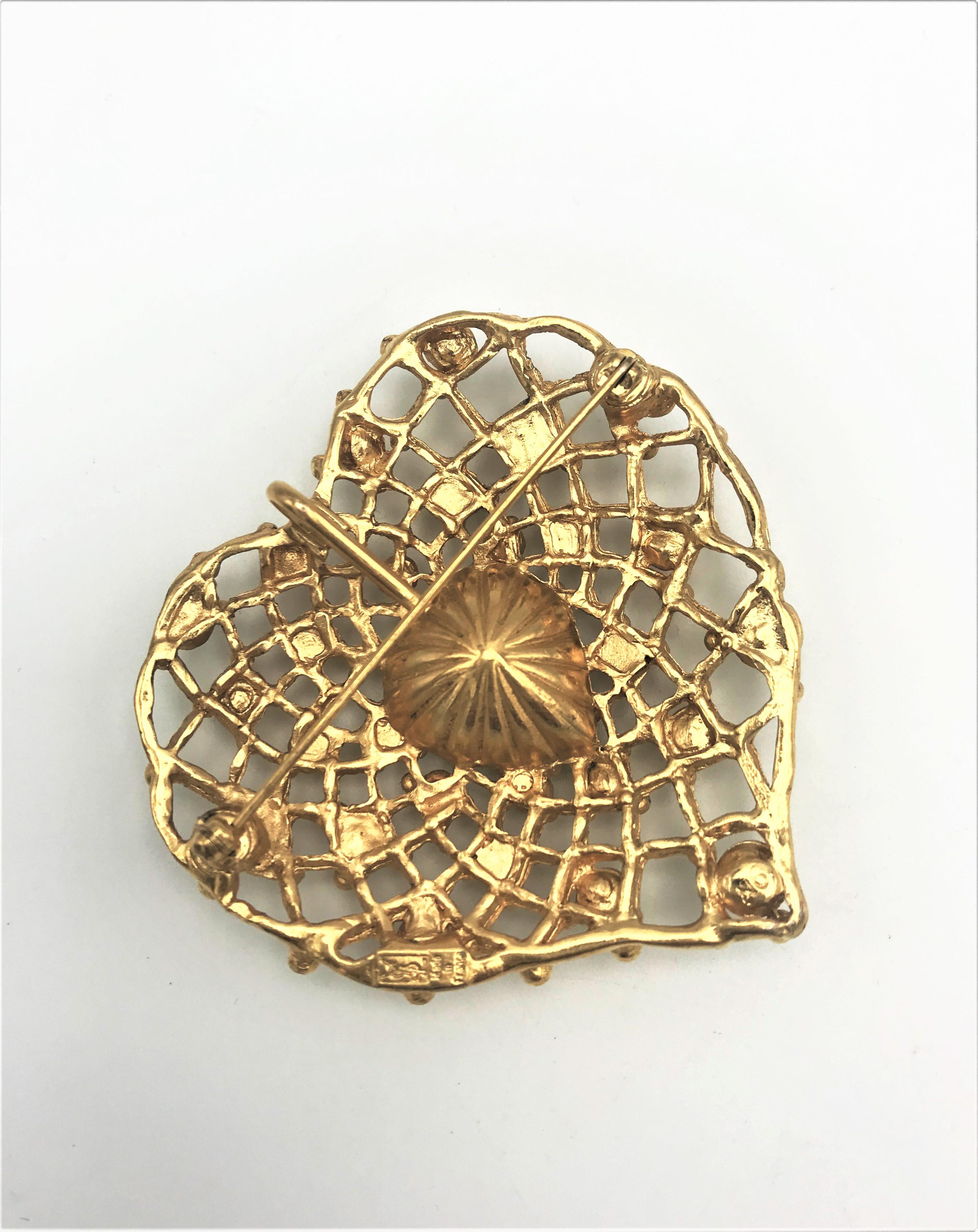 Women's or Men's Yves St. Laurent Paris heart brooch with rhinestones gold plated 1980/90s
