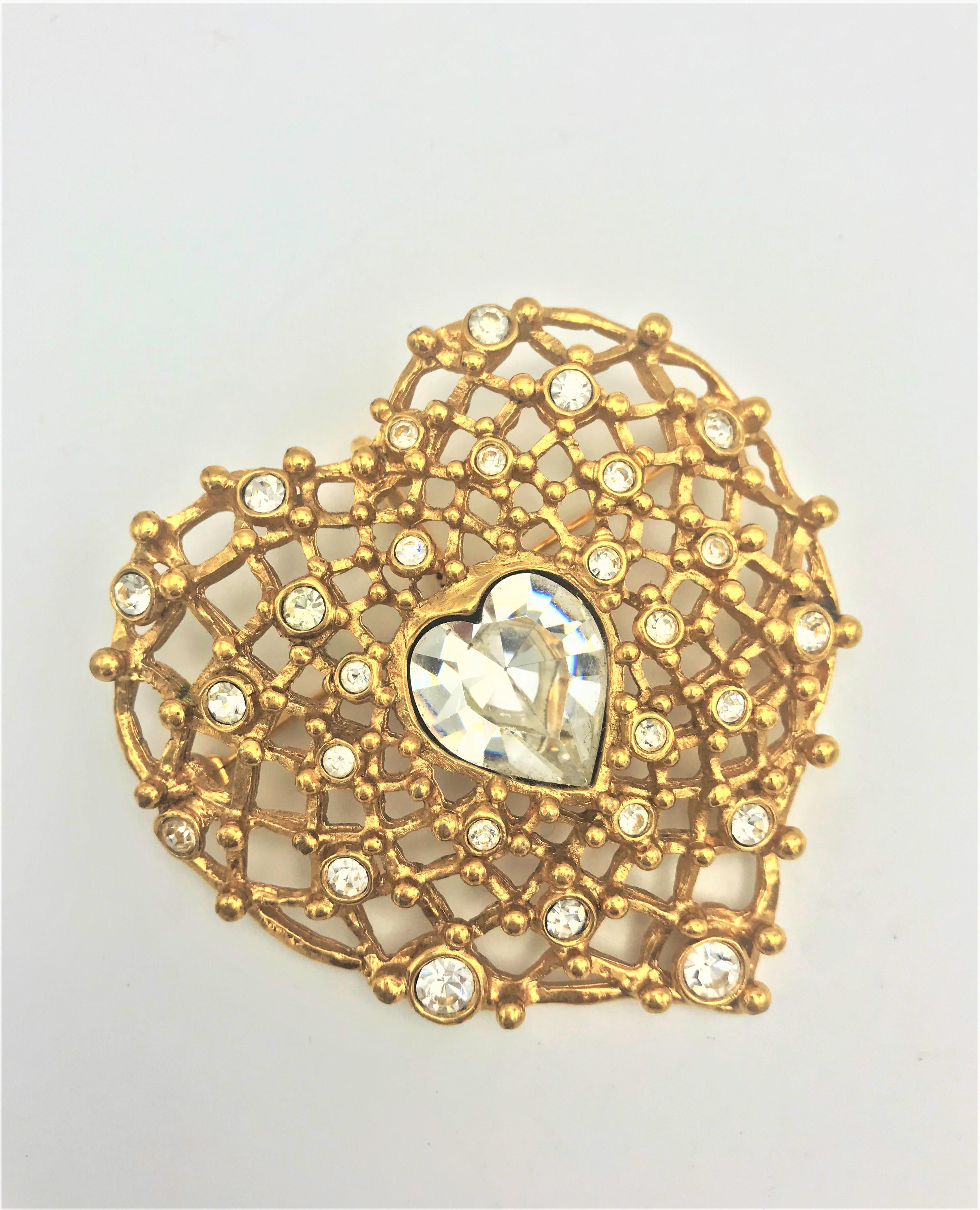 Yves St. Laurent Paris heart brooch with rhinestones gold plated 1980/90s 1