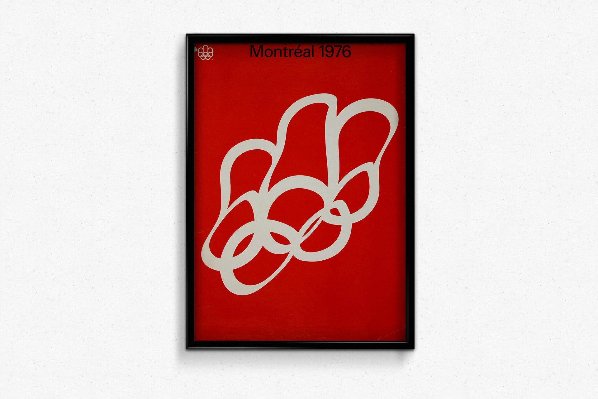 Dieses kühne und dynamische Originalplakat von Yvon Laroche aus dem Jahr 1972 wurde im Rahmen der offiziellen Designkampagne für die Olympischen Sommerspiele 1976 in Montréal, Kanada, erstellt. Mit seinem markanten roten Hintergrund und den