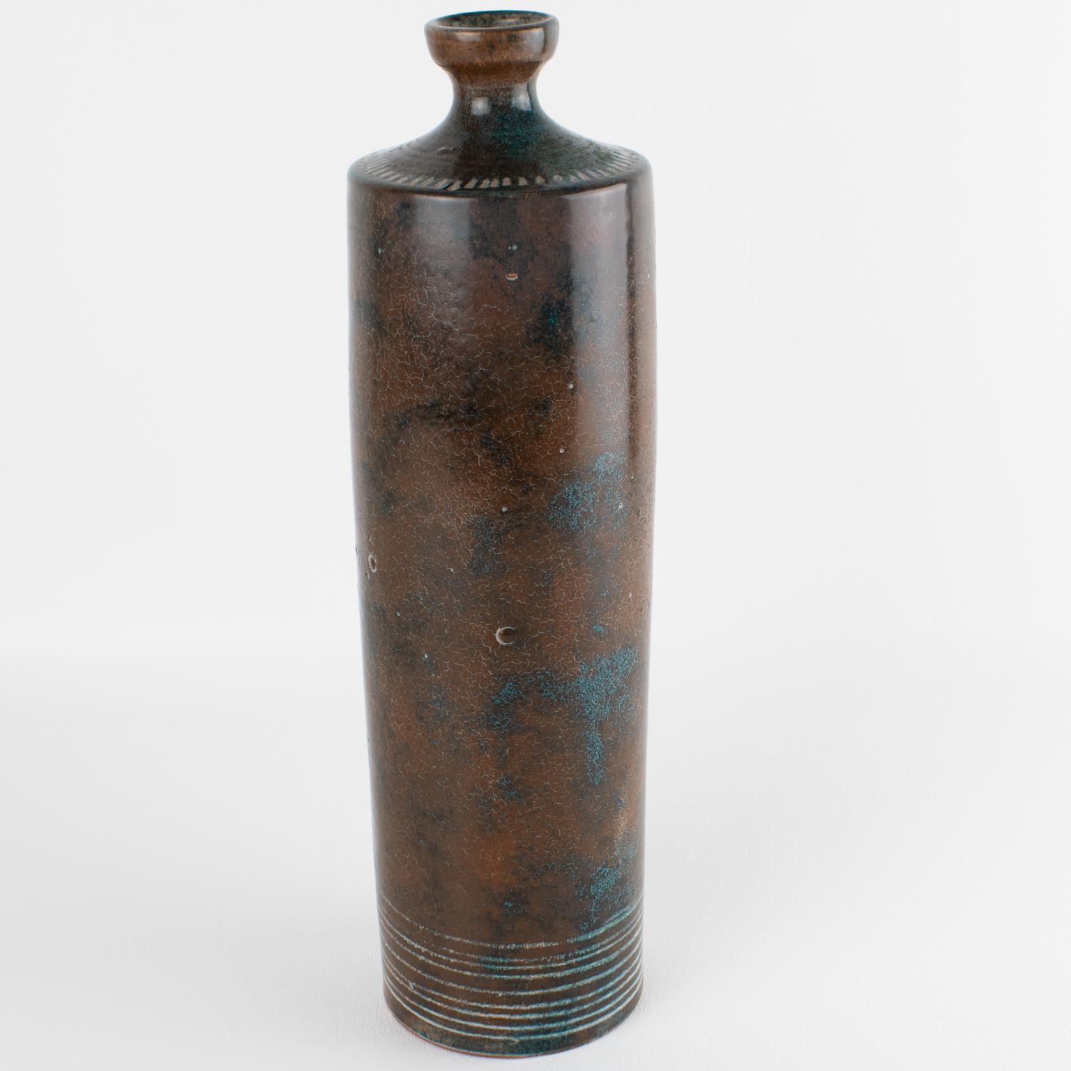 Francese Yvon Roy per Atelier A Montgolfier Vaso in ceramica di terracotta smaltata, 1950 ca. in vendita