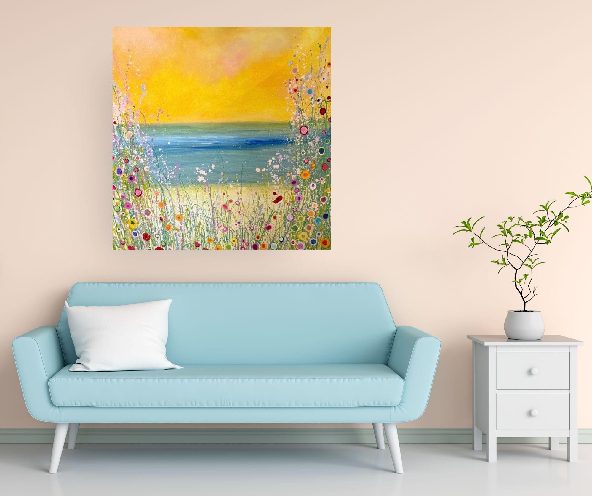 Gold küsst das Meer -Blumen abstrakte zeitgenössische Kunst-Ölgemälde – Painting von Yvonne Coomber