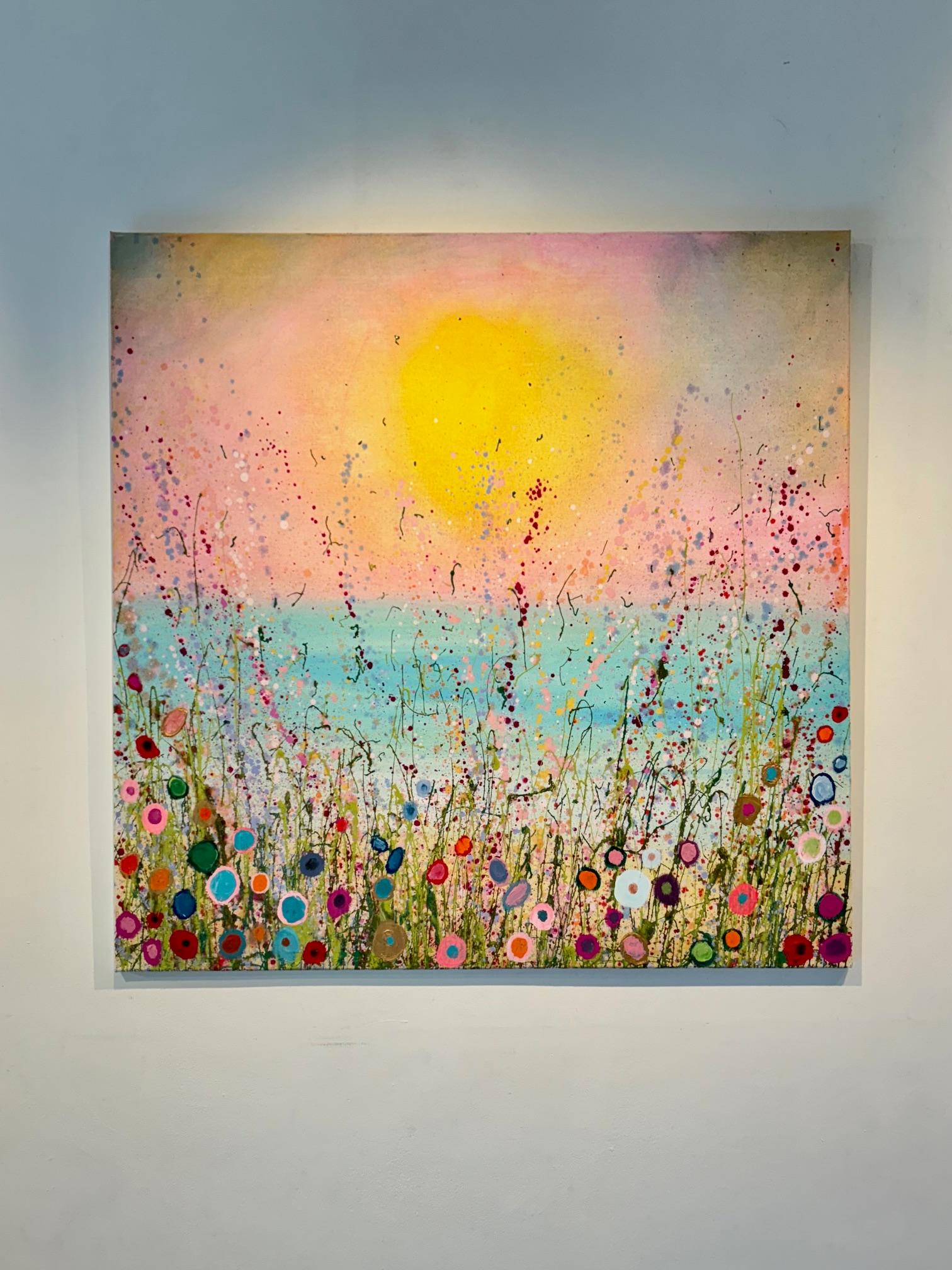 The Sea Whispers Sweet Tenderness - peinture à l'huile abstraite et florale - art contemporain - Naturalisme Painting par Yvonne Coomber