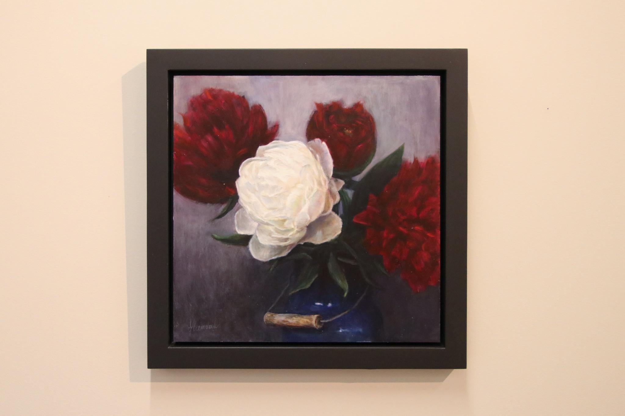Nova - Pintura al óleo contemporánea al bodegón del siglo XXI de Pionias en un jarrón - Painting de Yvonne Heemskerk