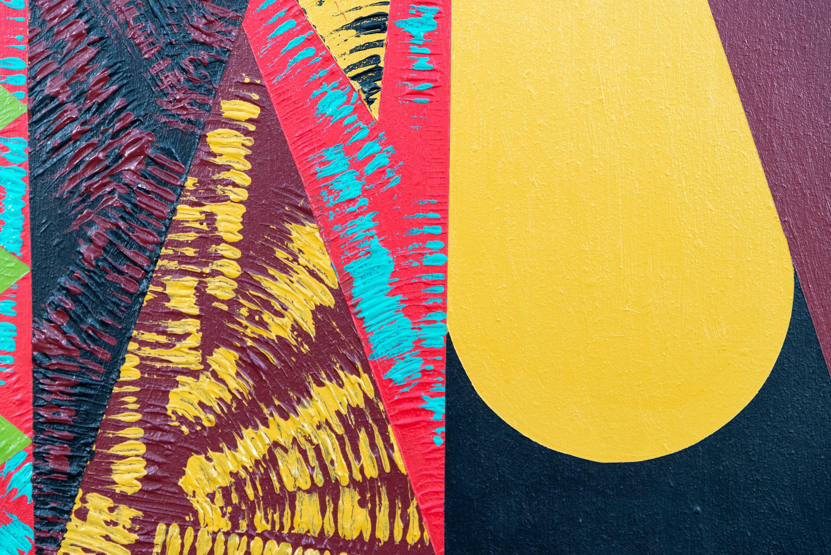 Mit seiner kühnen Form und der auffälligen schwarzen Palette setzt dieses große runde Gemälde von Yvonne Lammerich ein dramatisches zeitgenössisches Zeichen. Die tatsächliche Größe des Kreises hängt mit dem Körper der Künstlerin zusammen, die dieses