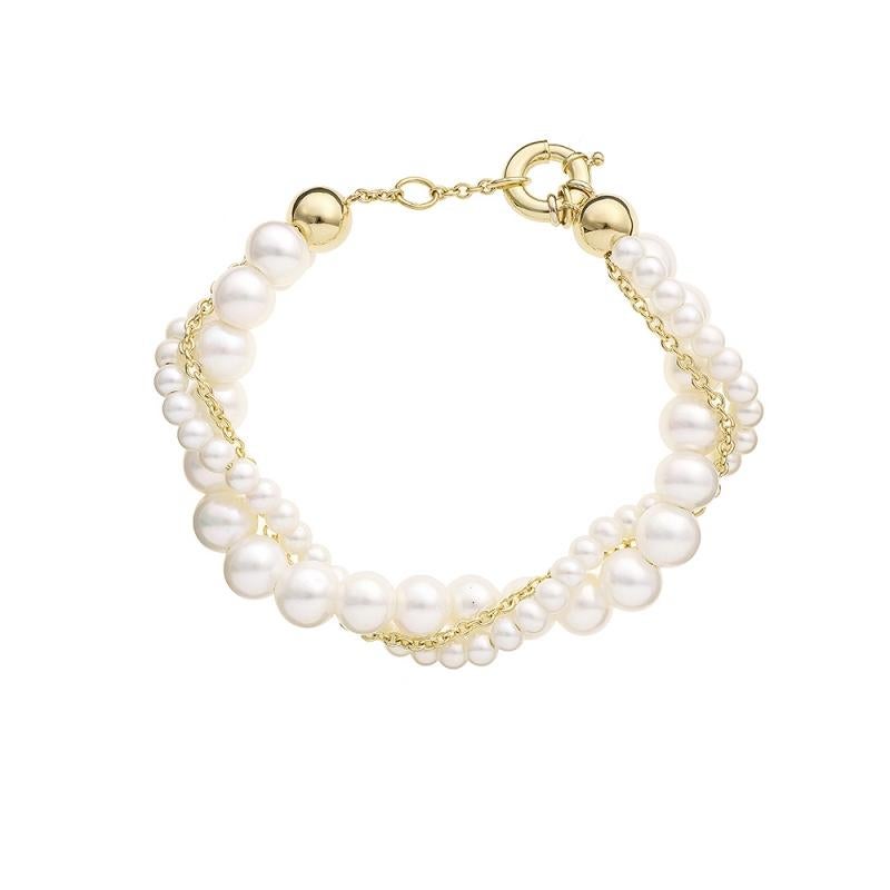 Bracelet In yellow Gold 18 carats 26,8gr approx.
White Pearls 92 carats approx.
Adjustable length 