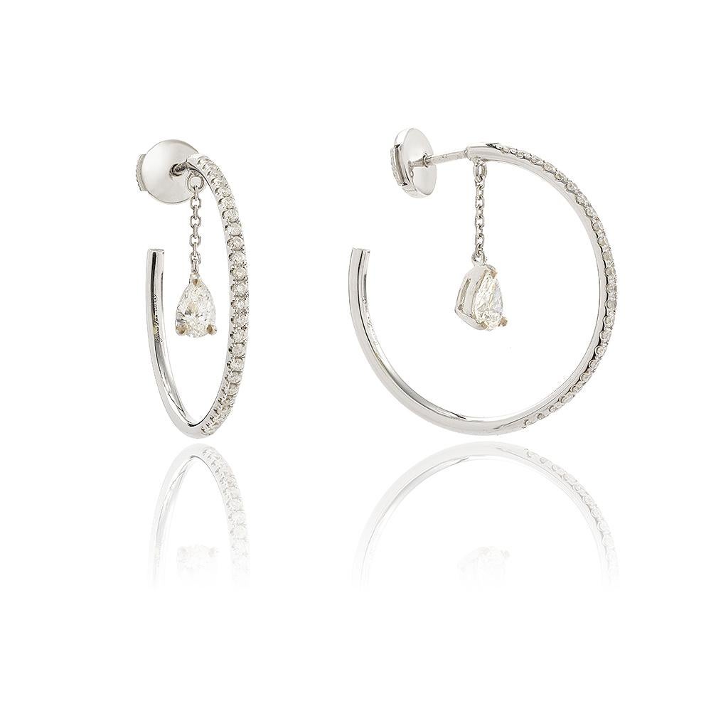 Earring in 18k White Gold 2,2gr approx.
Grey diamonds 0,18ct approx.
Pear Shape Diamonds 0,25ct approx.
Single Earring sold by Unit
Alpa System
