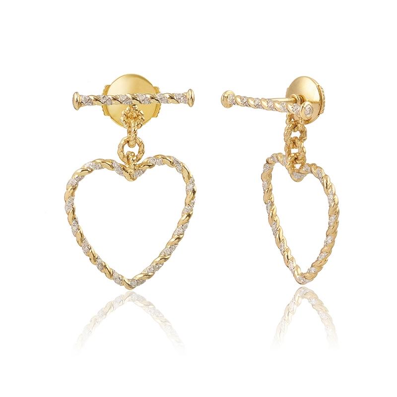 Women's Yvonne Leon's Pair of Heart Earrings In 18 Karat Yellow Gold with Diamonds For Sale