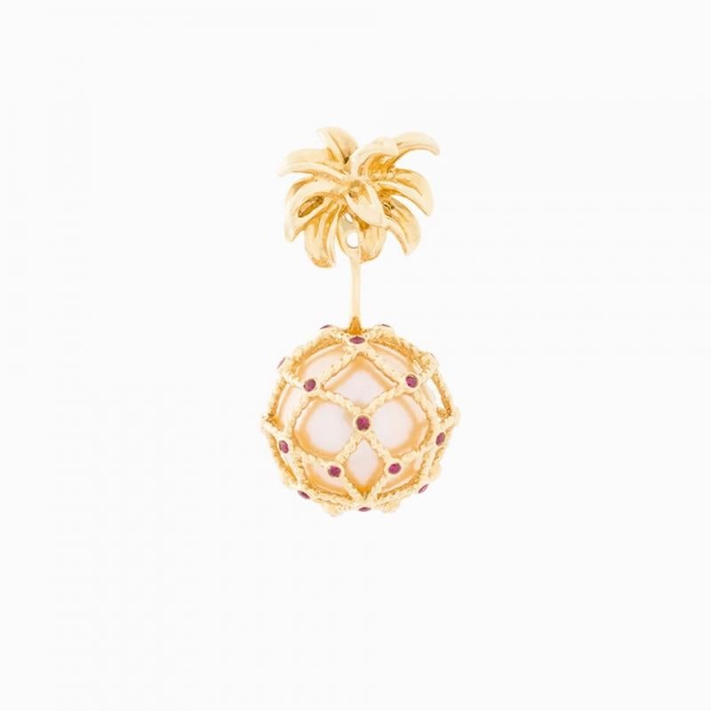 Yvonne Leon's Pineapple Stud and Ear-Jacket in 18 Karat Gold with Pearl and Ruby In New Condition For Sale In Paris, FR