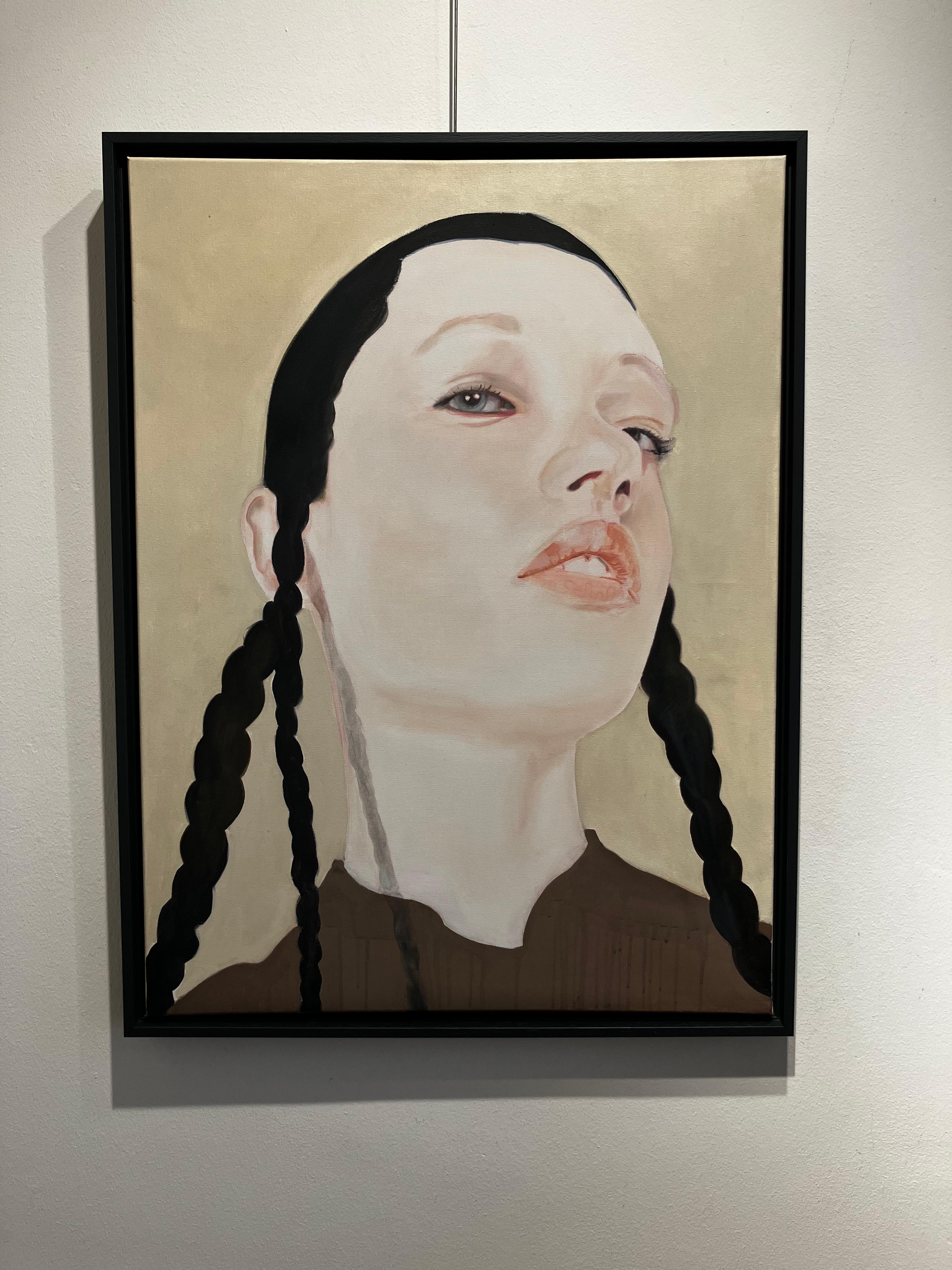 ''Julia'' Peinture contemporaine hollandaise d'une jeune fille aux tresses noires - Painting de Yvonne Michiels