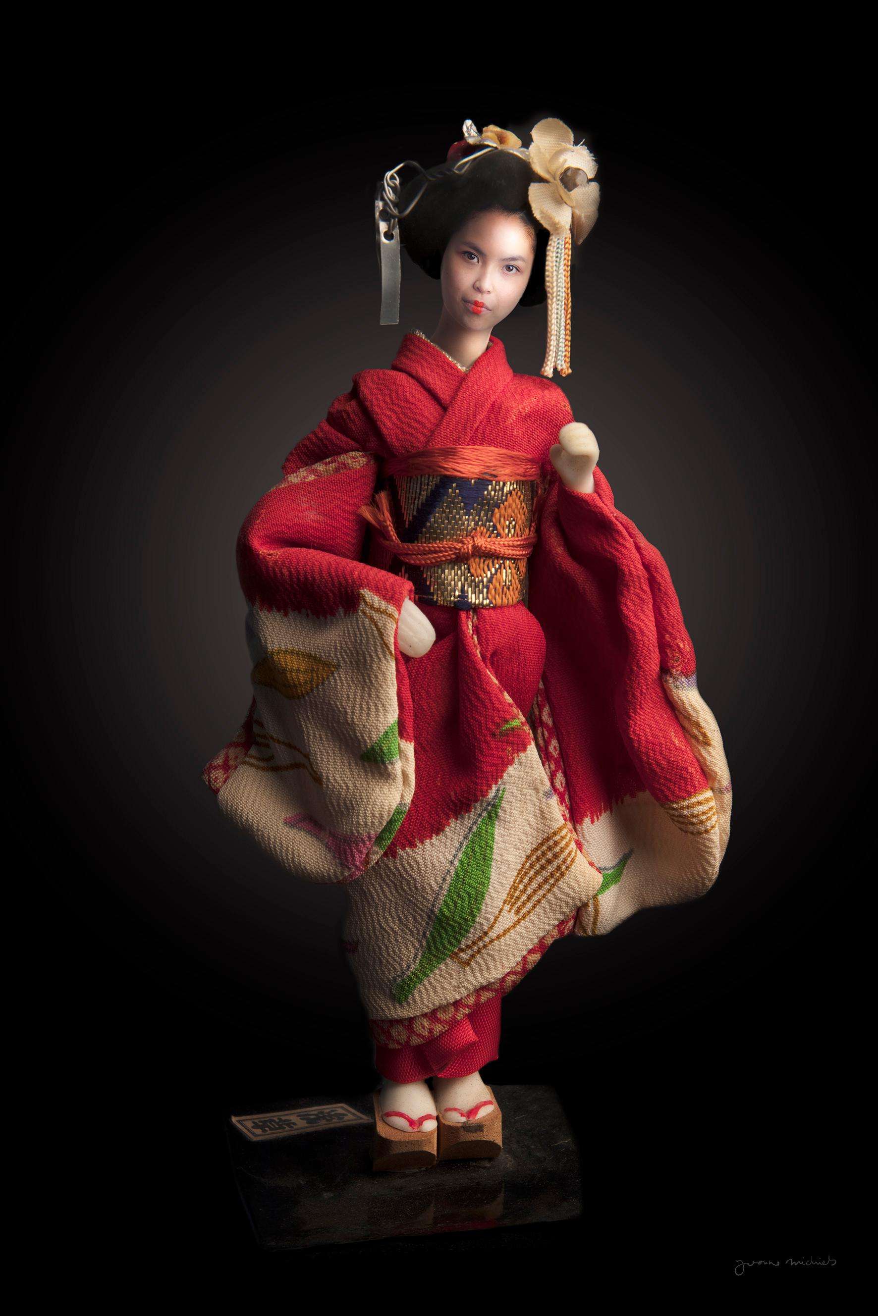 Yvonne Michiels Portrait Photograph - ''Living Doll Li-An'' Portrait of a Living Doll in Japanese Costume