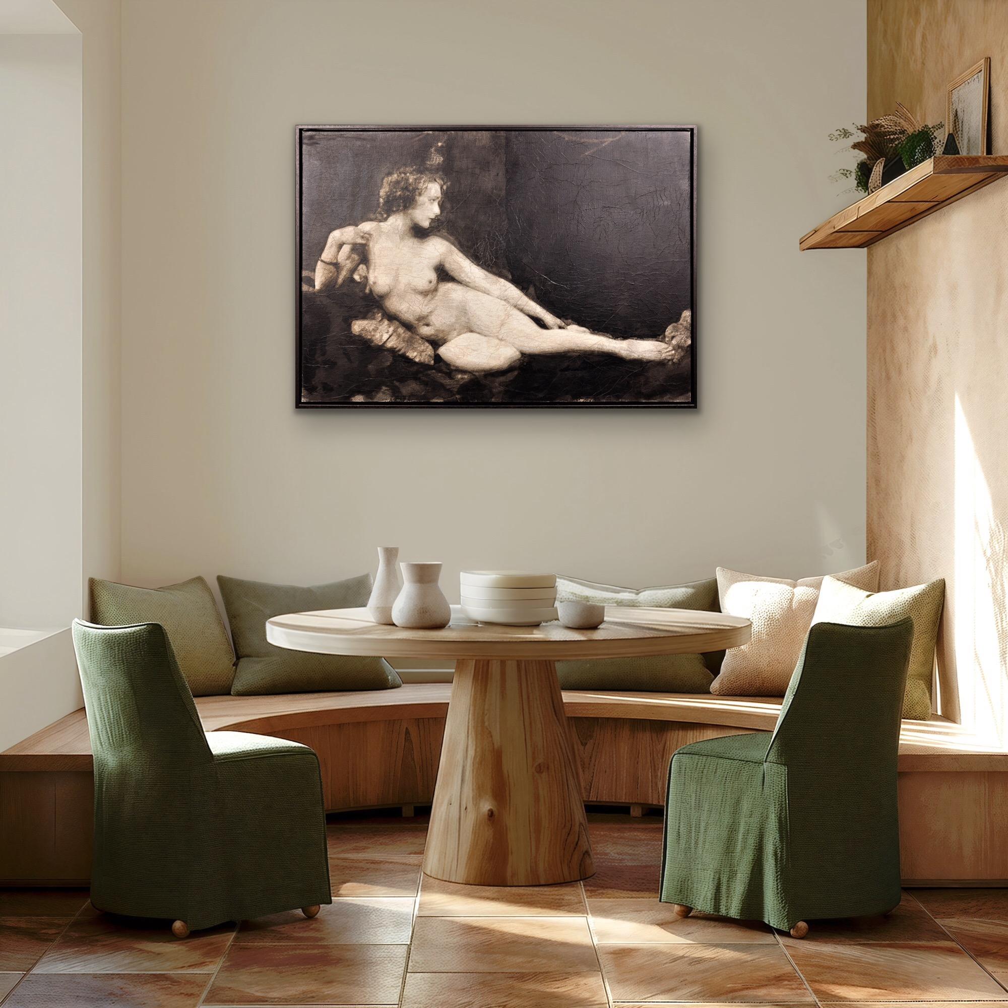 YZ Women From Another Century Who Are Alternately Fatal, Dreamy And Provocative For Sale 5
