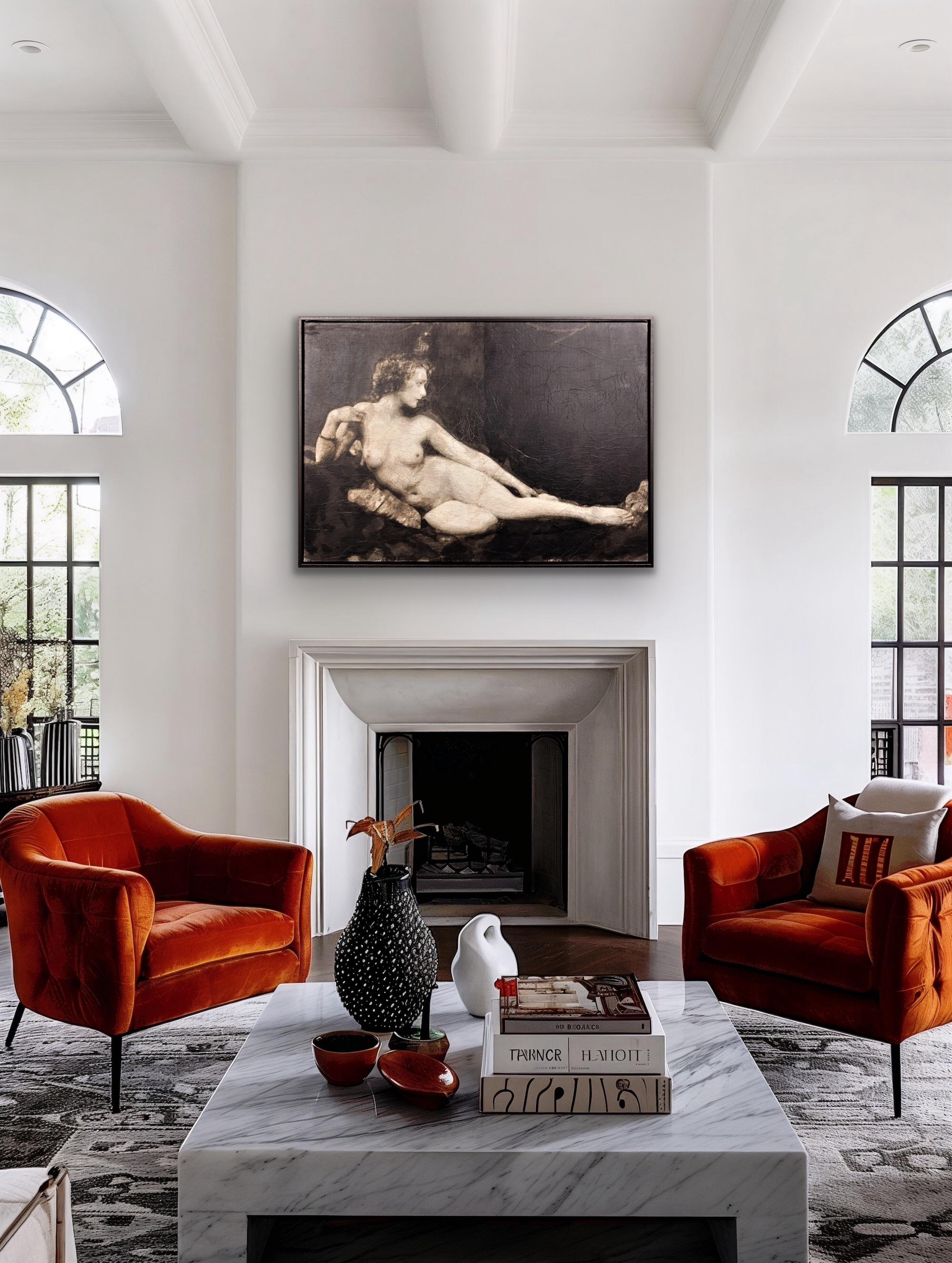 YZ Women From Another Century Who Are Alternately Fatal, Dreamy And Provocative For Sale 7