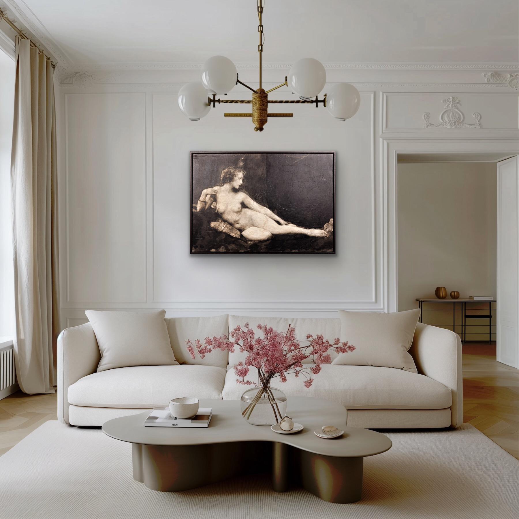 YZ Women From Another Century Who Are Alternately Fatal, Dreamy And Provocative For Sale 9