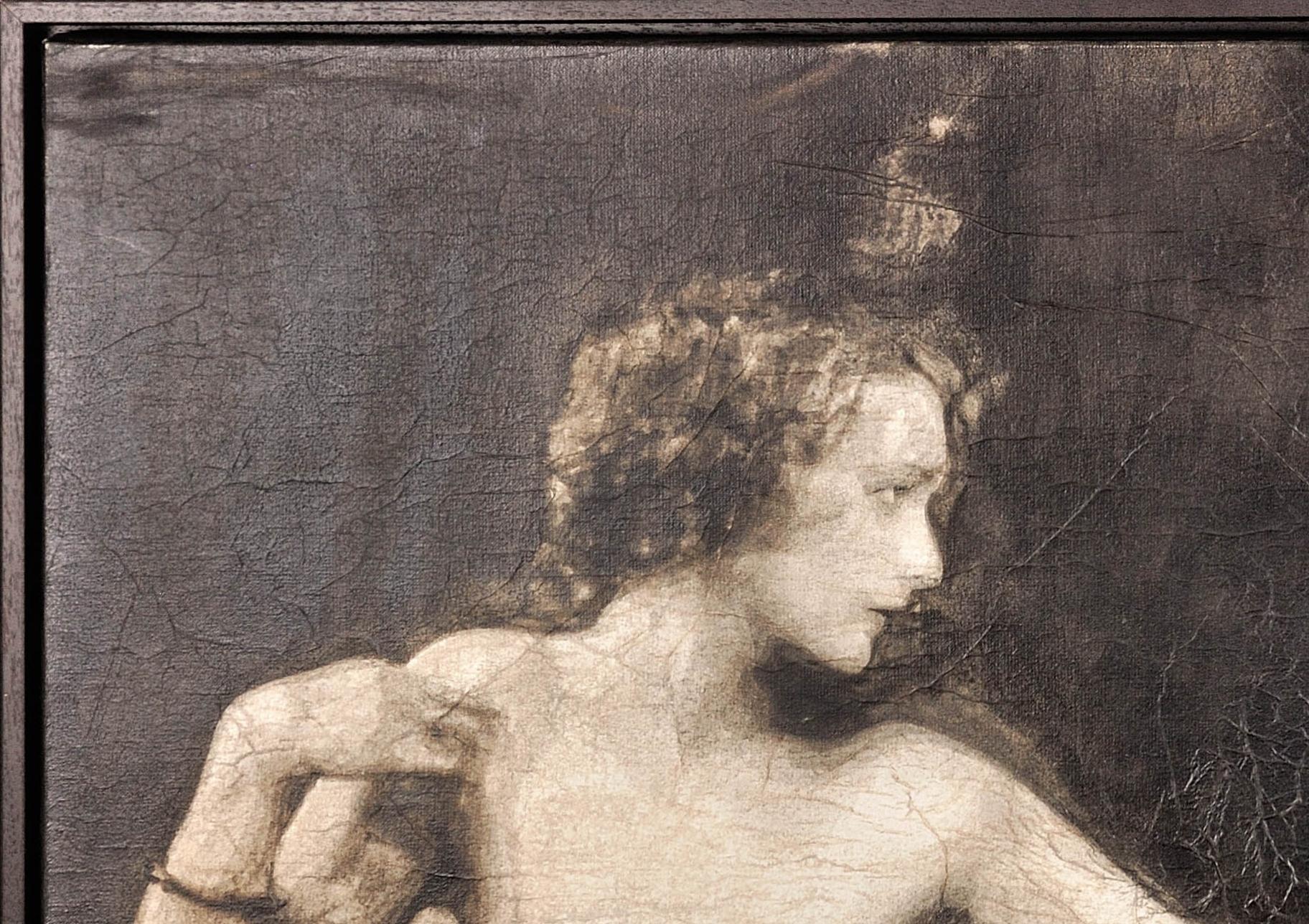 YZ Women From Another Century Who Are Alternately Fatal, Dreamy And Provocative For Sale 15