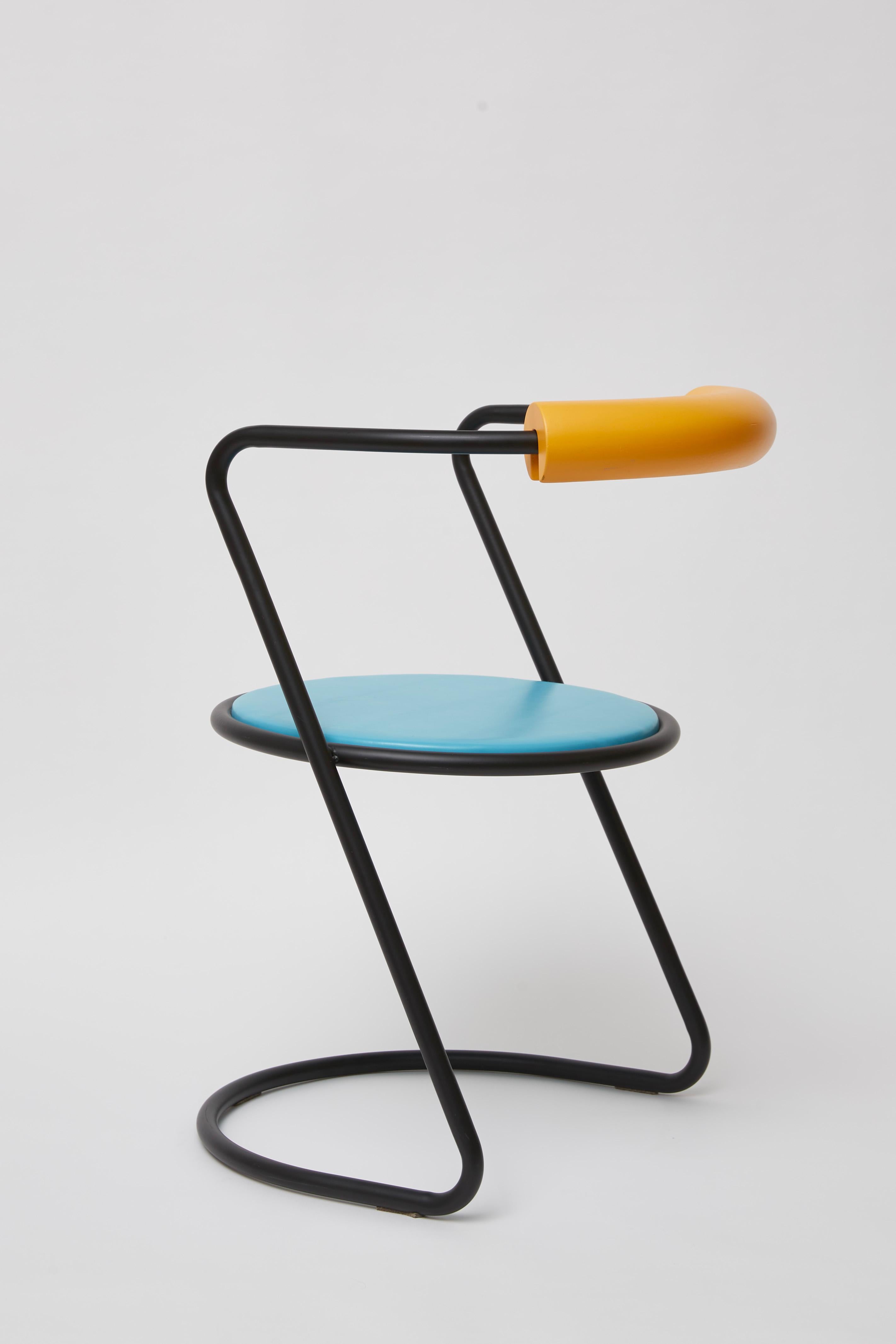 Powder-Coated Z-Disk Chair, Black, Orange & Light Blue For Sale