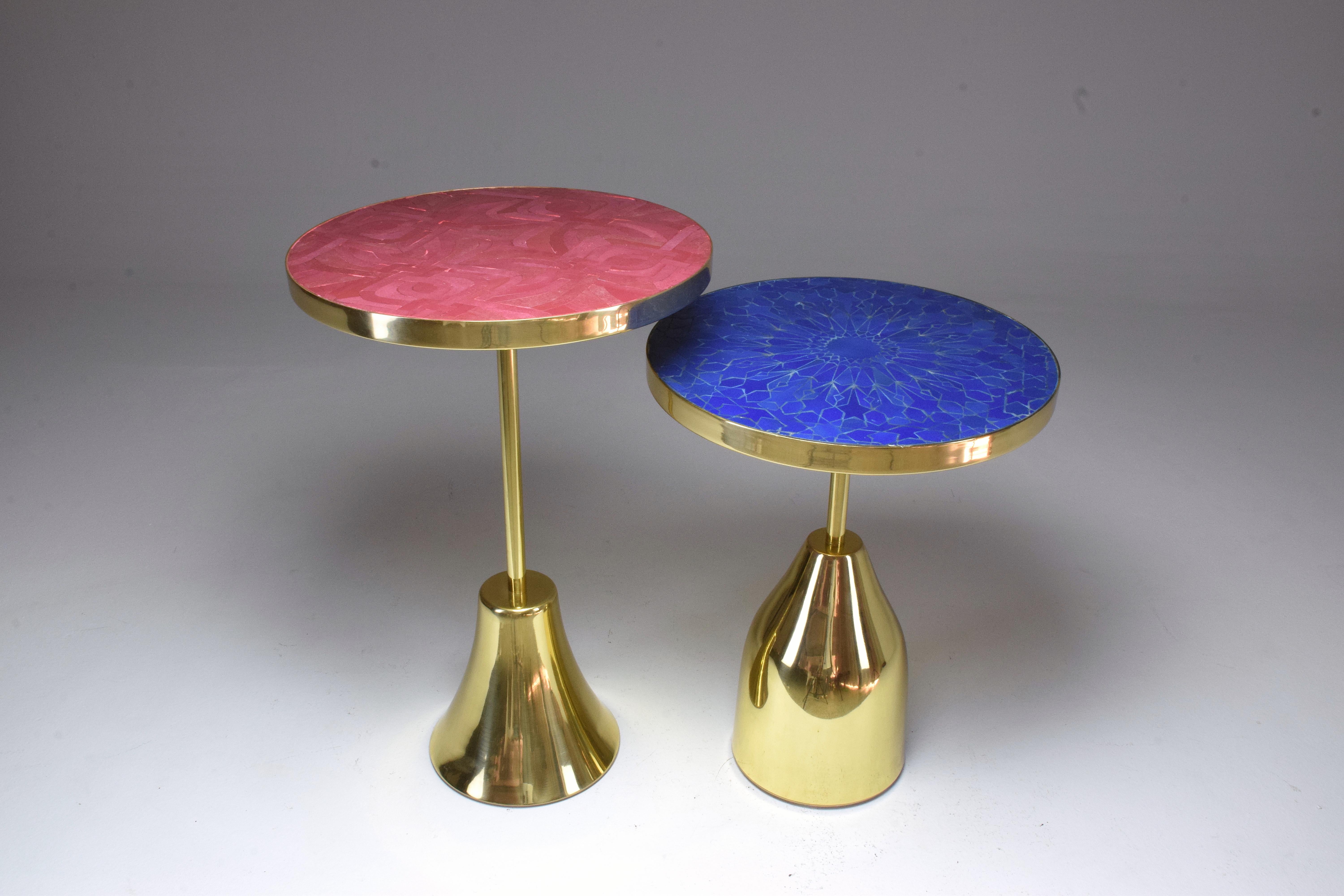 Contemporary handcrafted guéridon side or nesting table composed of a solid brass structure and designed with an intricate red mosaic tile tabletop in a modern graphic zellige design. 

Various dimensions, heights, colours, patterns and bases are