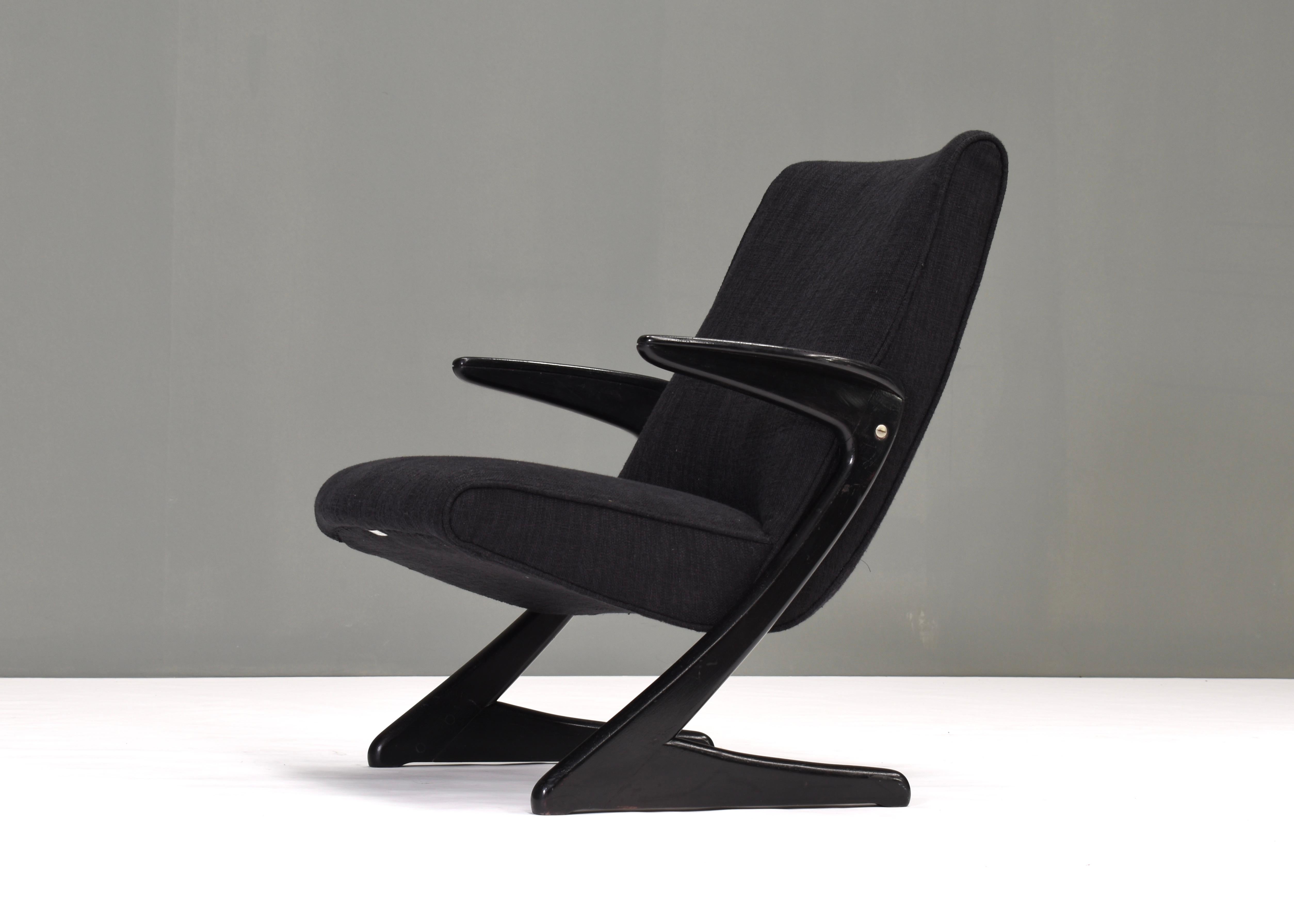 Fabric Z Lounge Armchair by Bengt Ruda for Nordiska, Sweden, circa 1960 For Sale