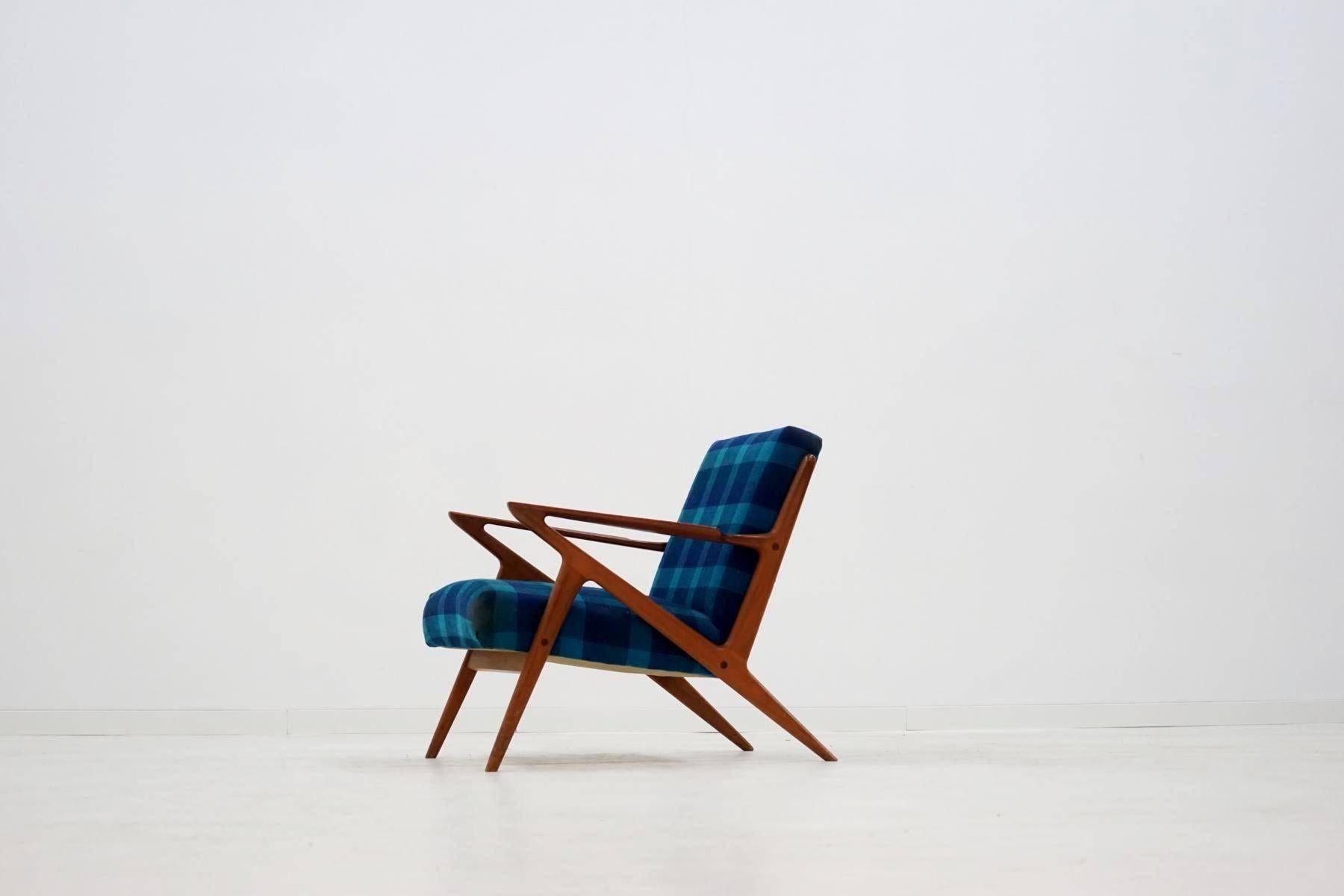 Mid-20th Century Z Lounge Armchair Chair by Poul Jensen & Selig Midcentury Danish Modern, 1950s