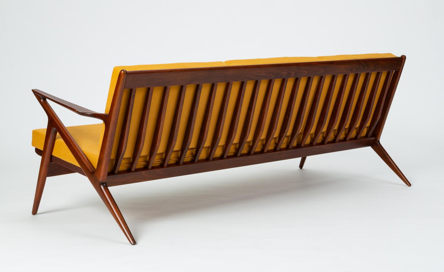 Z Sofa by Poul Jensen for Selig In Excellent Condition In Los Angeles, CA