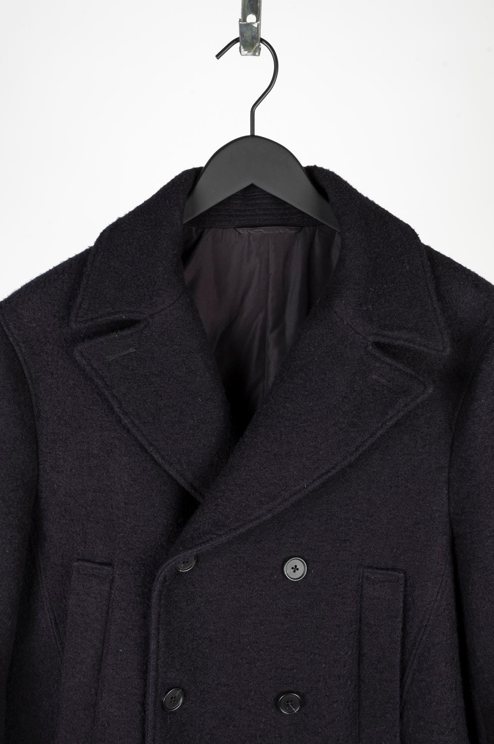 100% genuine Z Zegna Peacoat, NCODE
Color: Navy
(An actual color may a bit vary due to individual computer screen interpretation)
Material: 72% wool, 28% nylon
Tag size: XL
This coat is great quality item. Rate 9 of 10, excellent close to