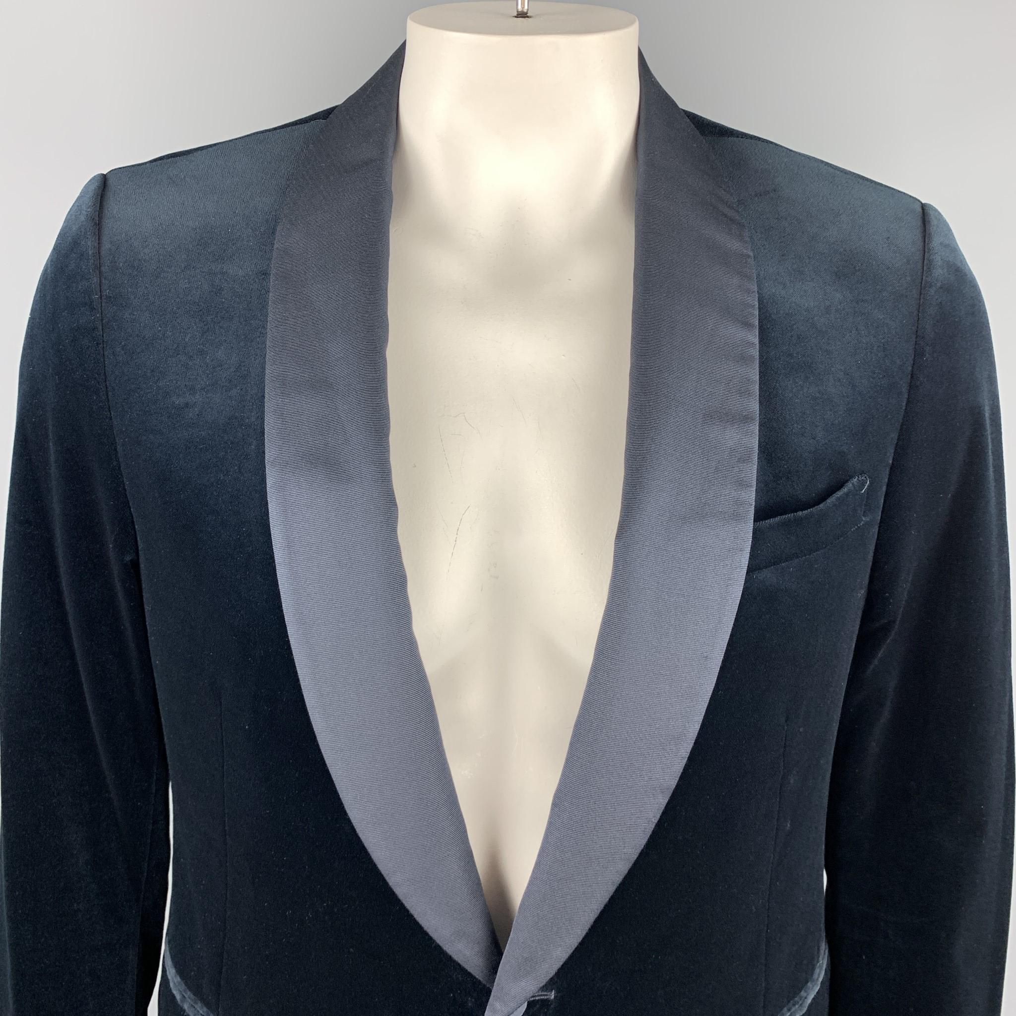 Z ZEGNA sport coat comes in black velvet with a faille shawl collar lapel, single breasted, one button front, and double vented back. 

Excellent Pre-Owned Condition.
Marked: IT 54 R

Measurements:

Shoulder: 17 in.
Chest: 44 in.
Sleeve: 25