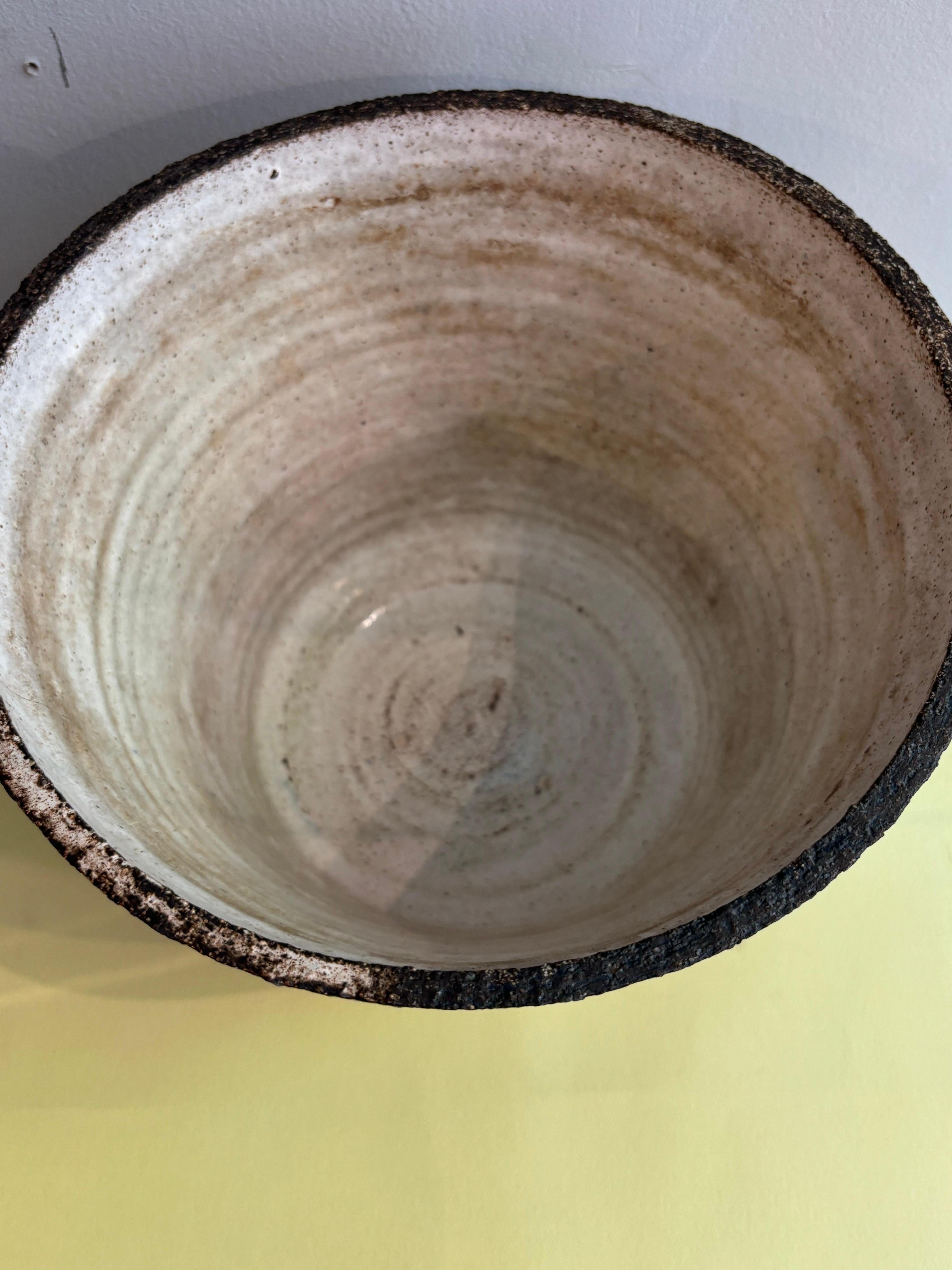 Zaalberg Holland Ceramic Pot In Fair Condition In Philadelphia, PA