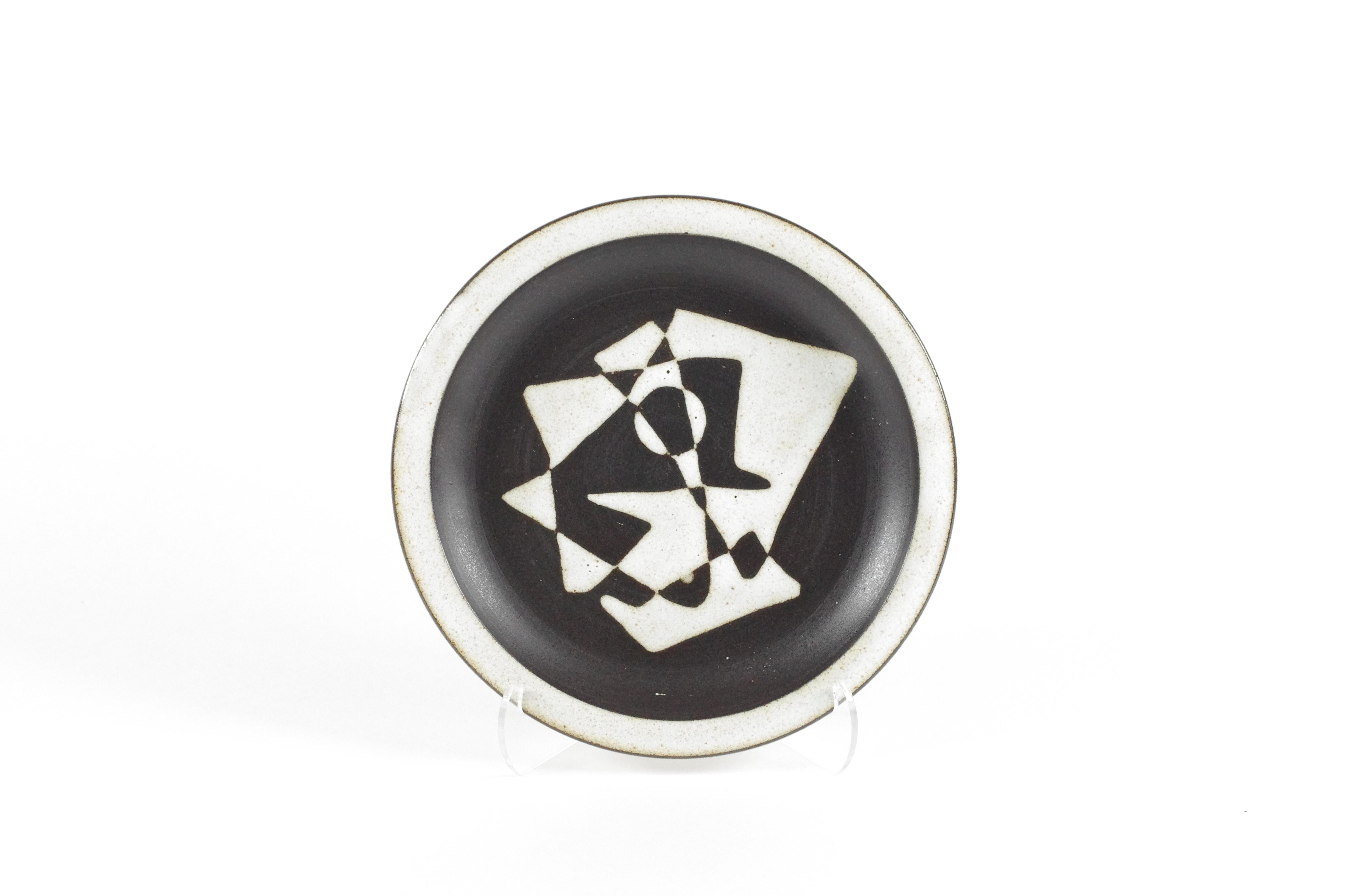Earthenware Zaalberg plate abstract style For Sale