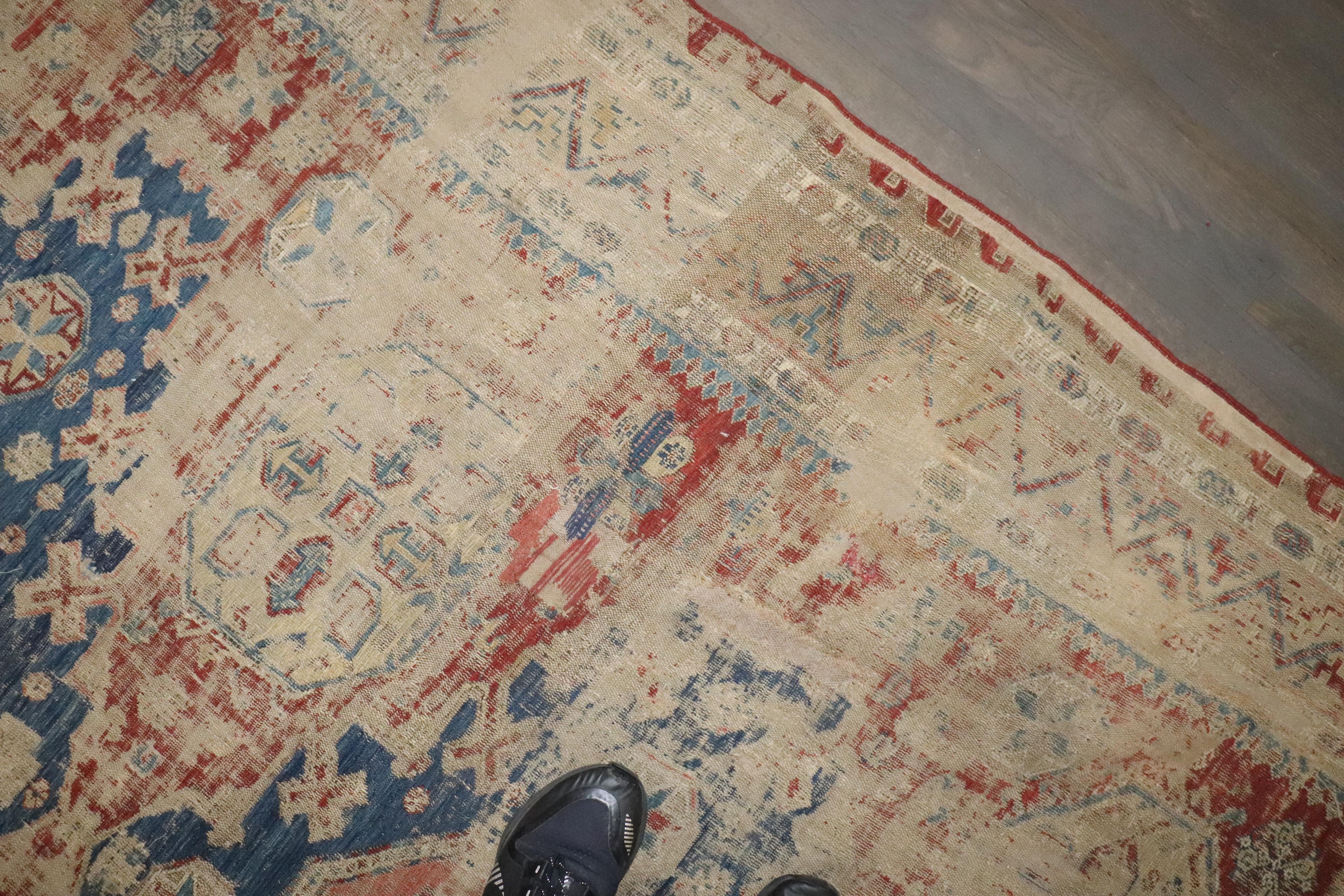 Colección Zabihi Siglo XIX Persa Antiguo Soumac en Bueno estado para la venta en New York, NY