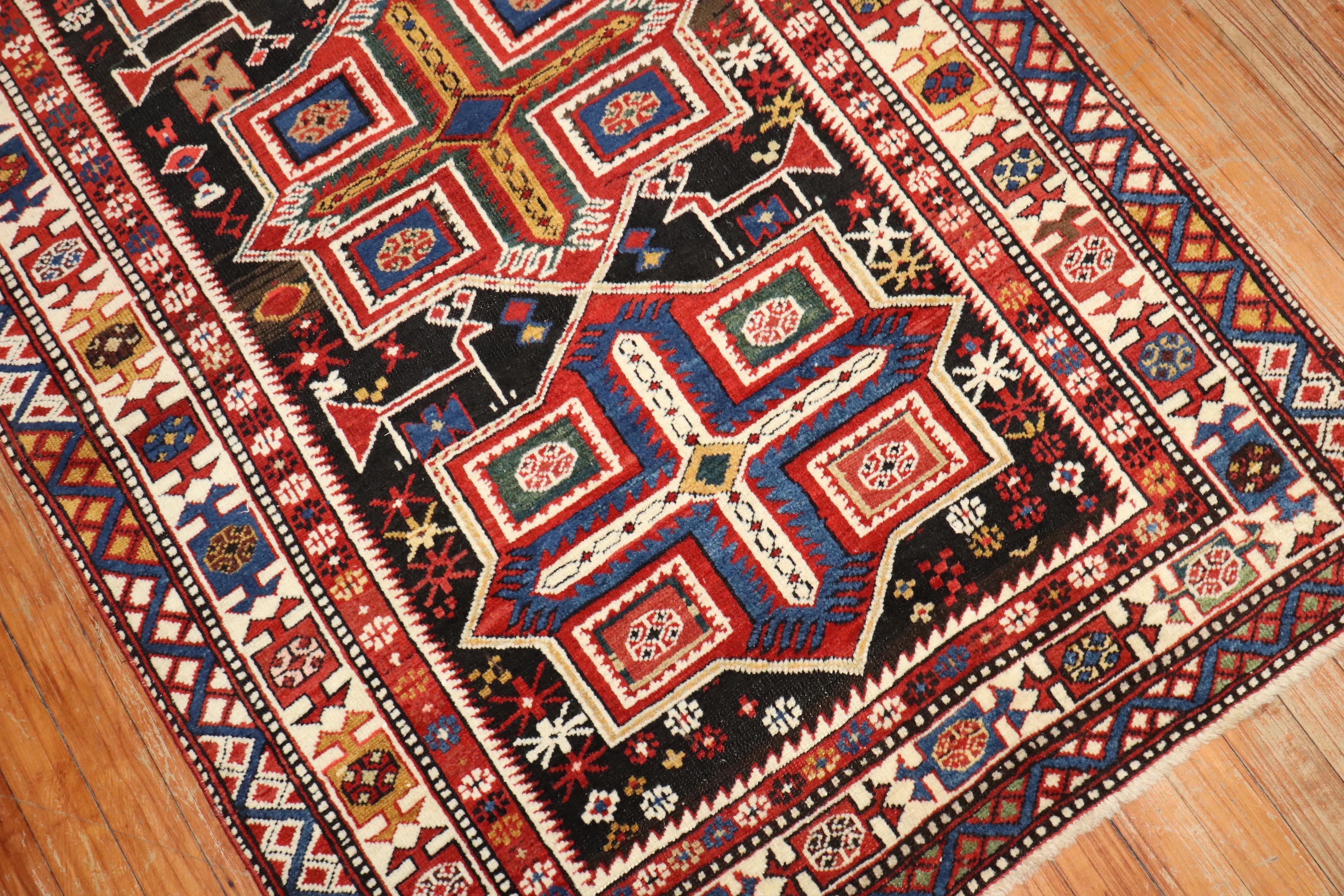 Collection Zabihi, tapis ancien de Shirvan du 19e siècle en vente 3