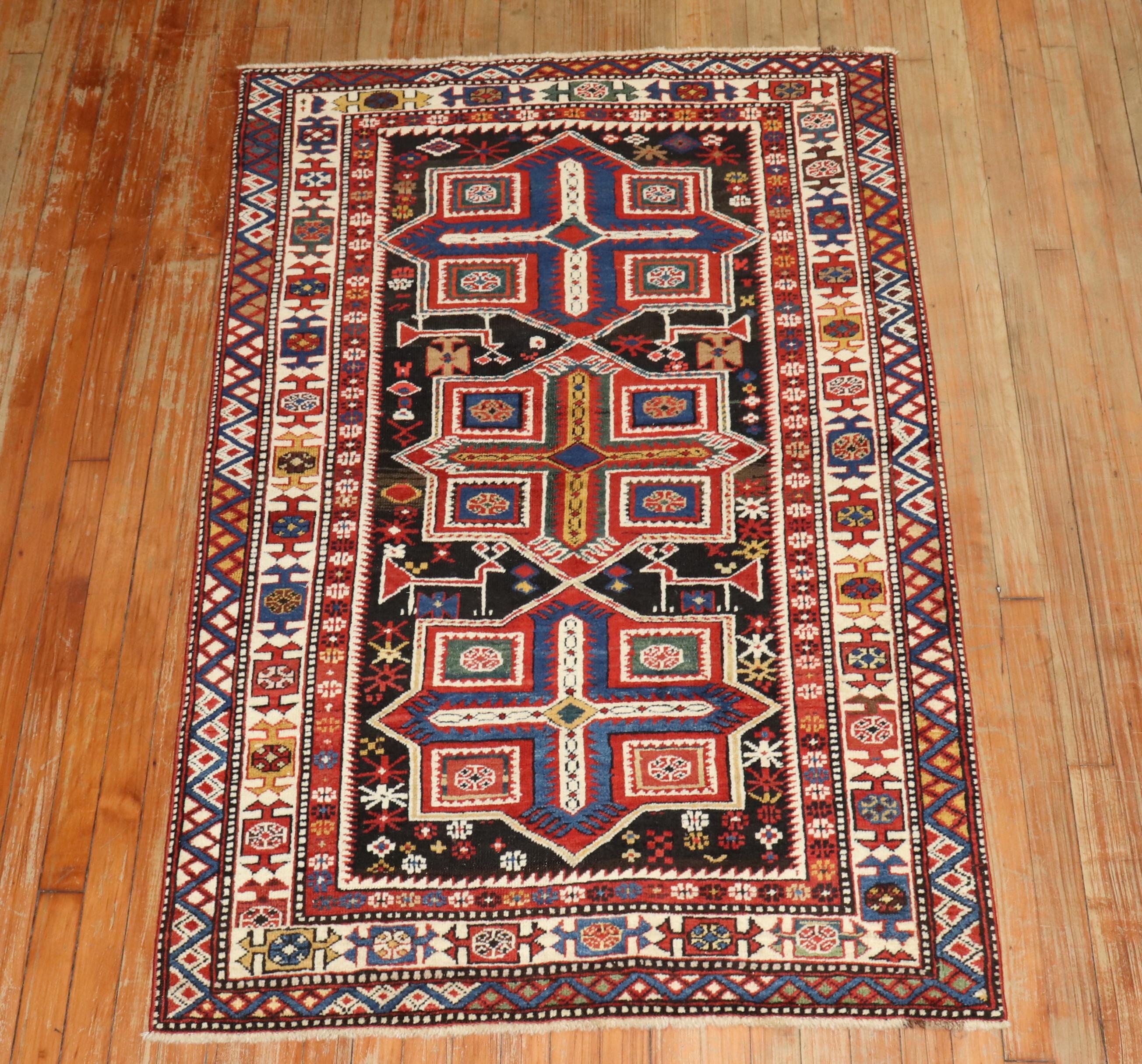 Kazakh Collection Zabihi, tapis ancien de Shirvan du 19e siècle en vente
