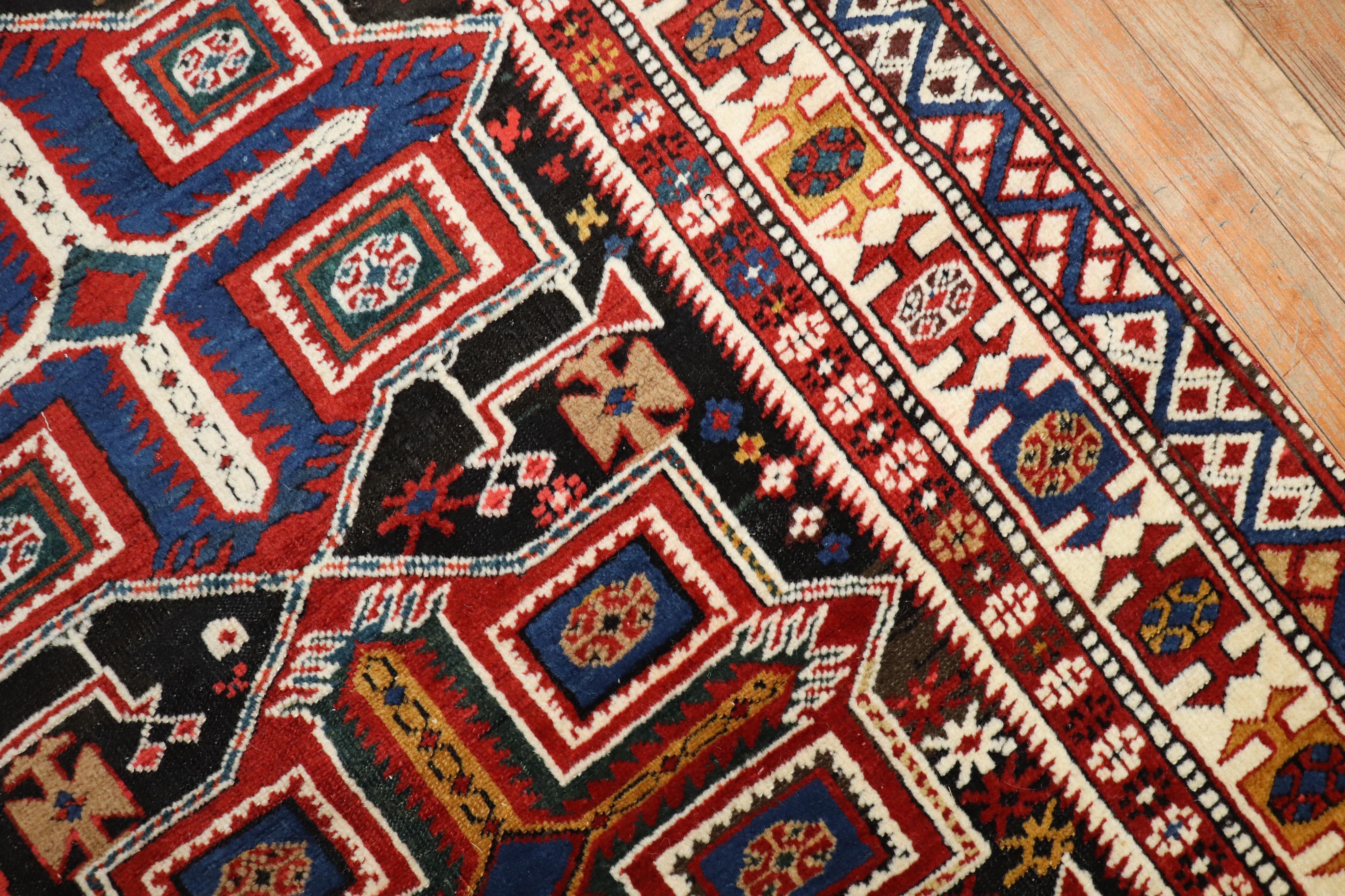 Collection Zabihi, tapis ancien de Shirvan du 19e siècle Bon état - En vente à New York, NY