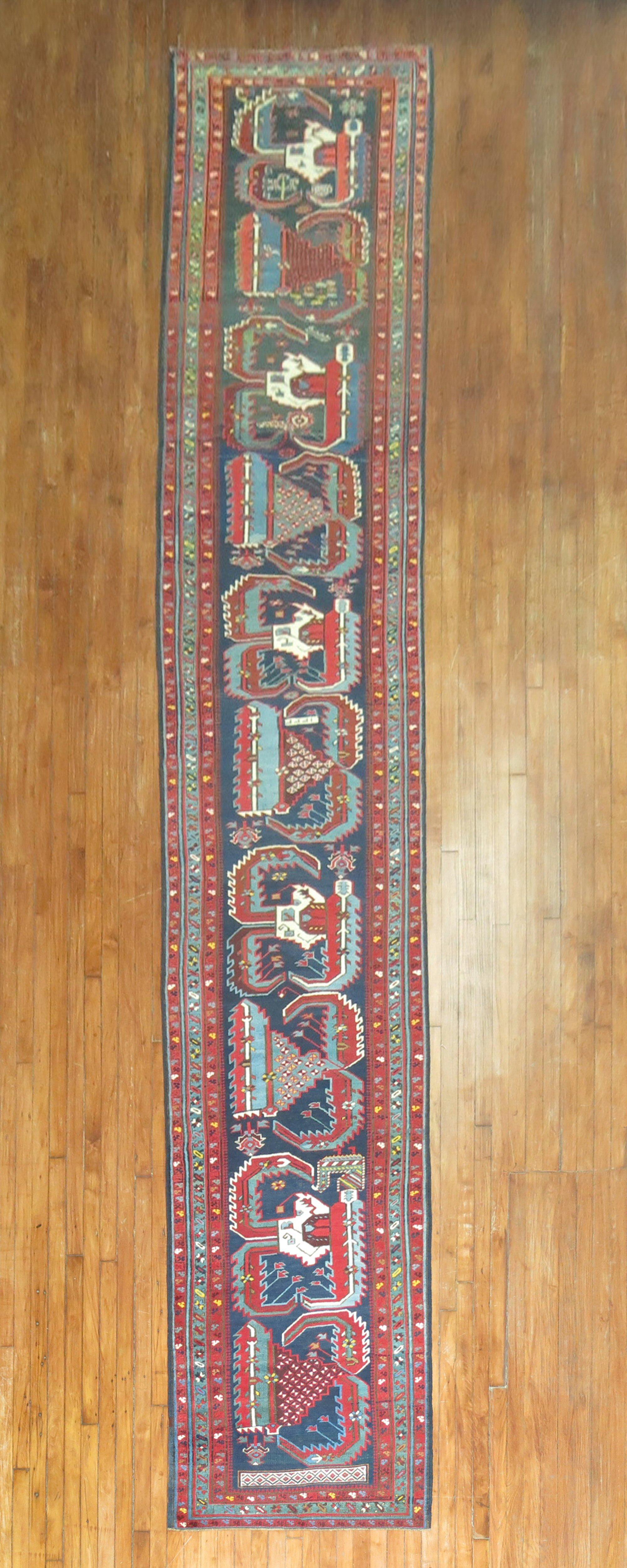 ein talischer Läufer aus dem späten 19. Jahrhundert

Einzelheiten
Teppich nein.	8864
Größe	3' x 17' 8