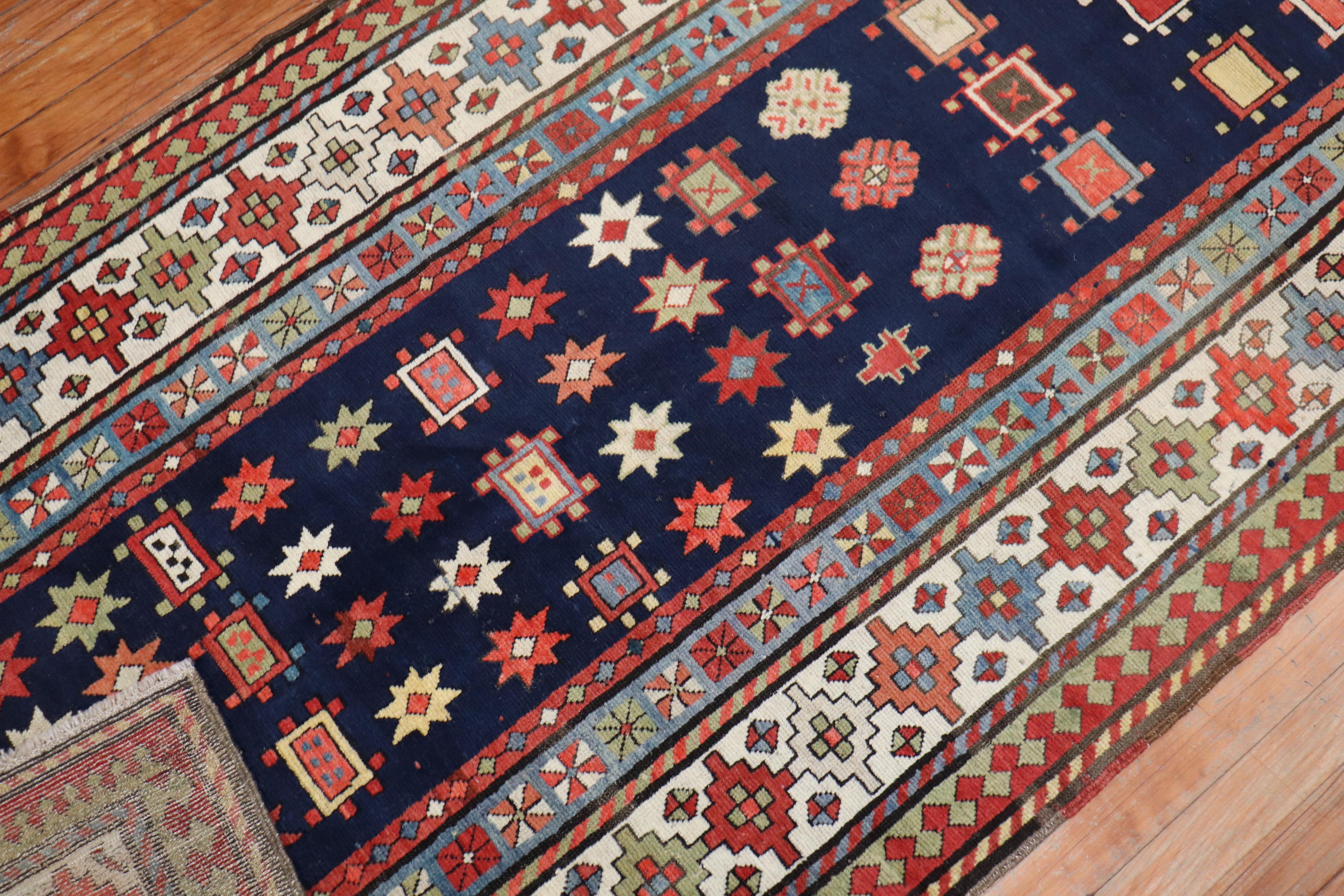 Tapis de couloir talish ancien de la collection Zabihi du 19ème siècle en vente 2