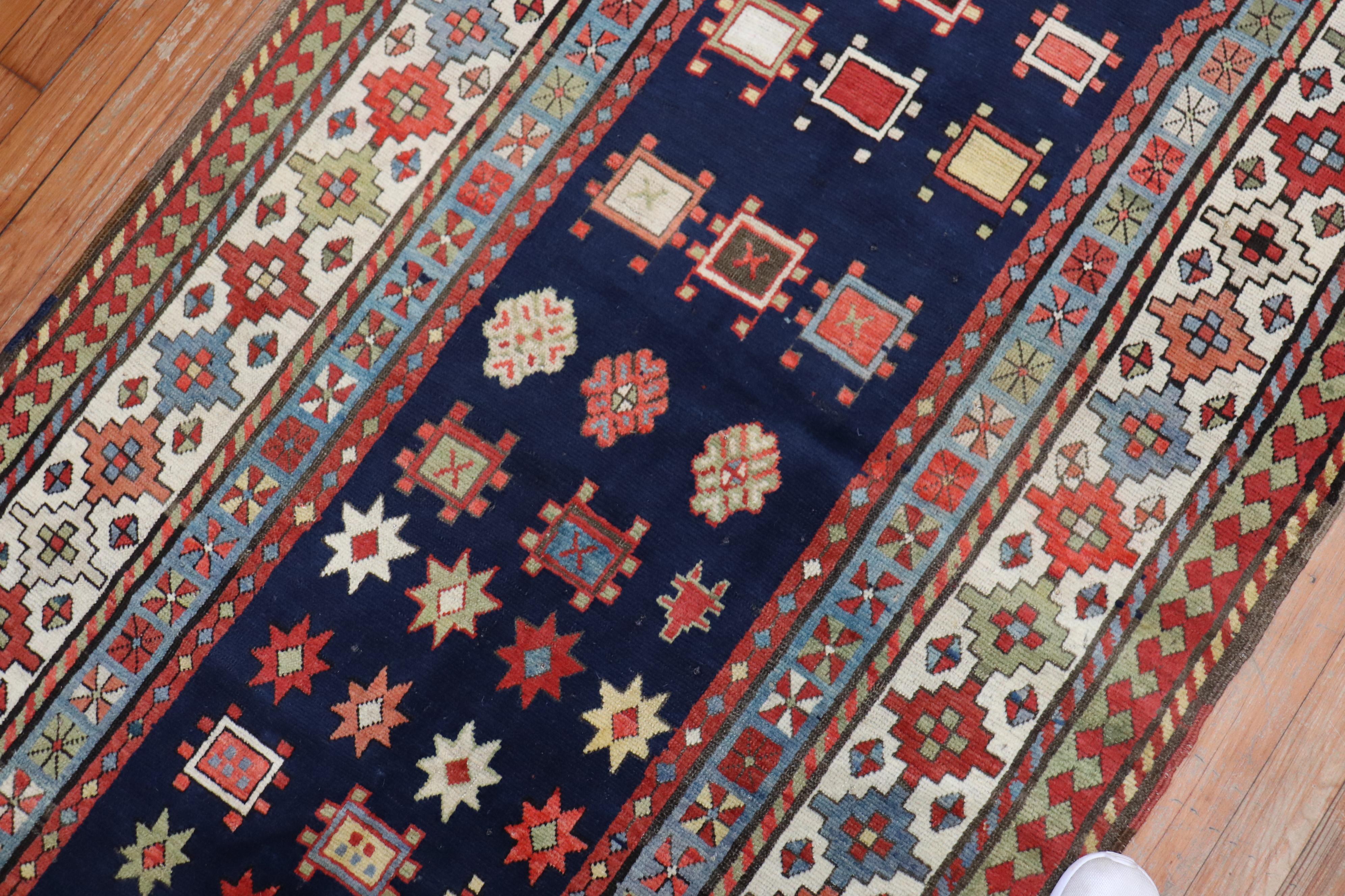 Laine Tapis de couloir talish ancien de la collection Zabihi du 19ème siècle en vente