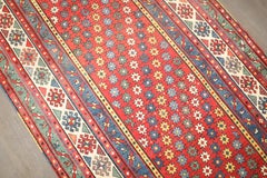Zabihi Collection'S 19° secolo, Runner antico e colorato di Talish