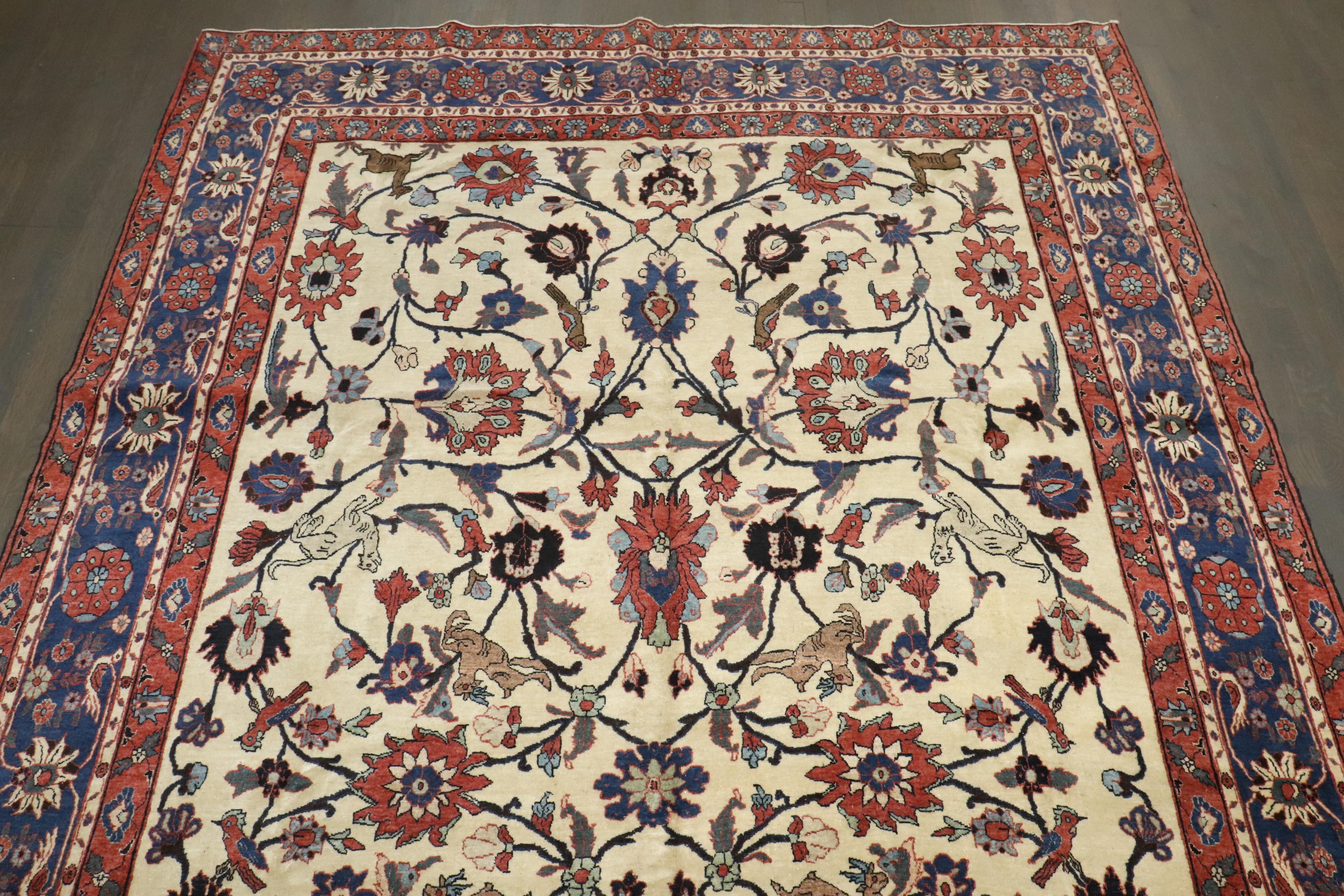 Zabihi Collection 19th Century Ivory Antique Persian Teheran Carpet In Good Condition For Sale In New York, NY