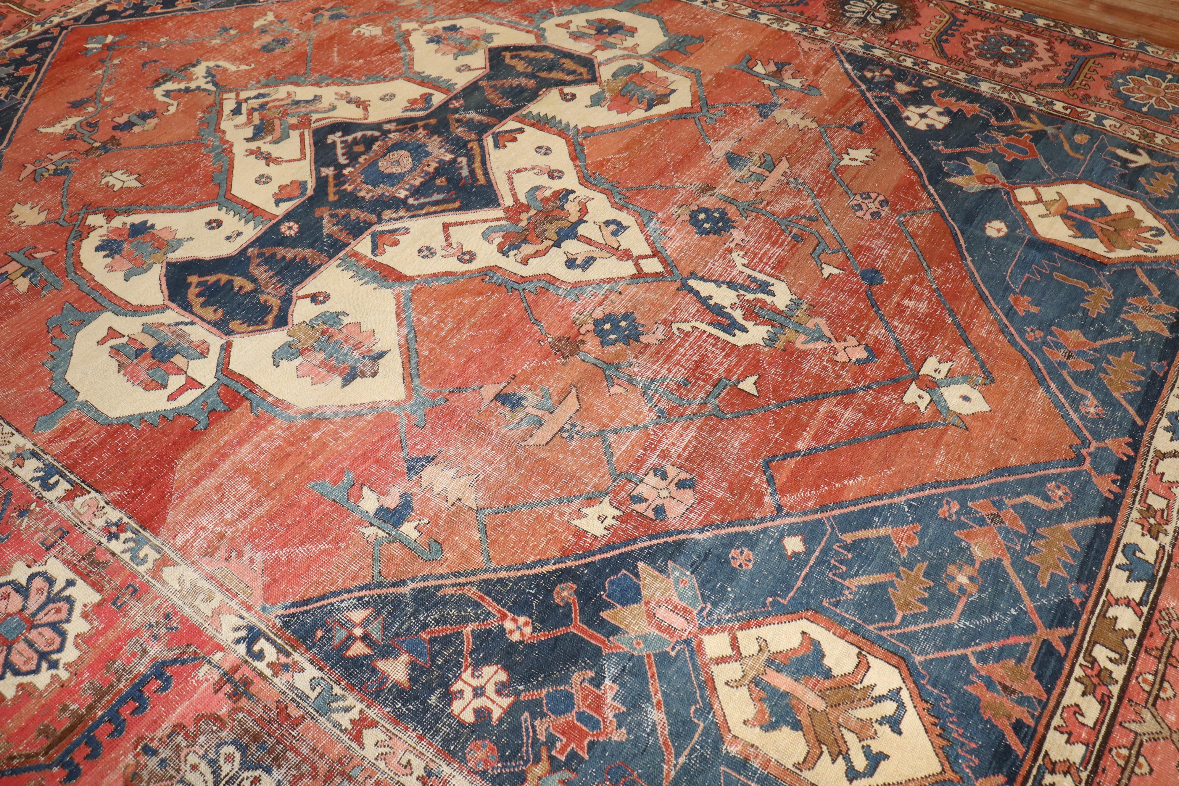 Persischer Heriz-Serapi-Teppich der Zabihi-Kollektion des 19. Jahrhunderts (Heriz Serapi) im Angebot