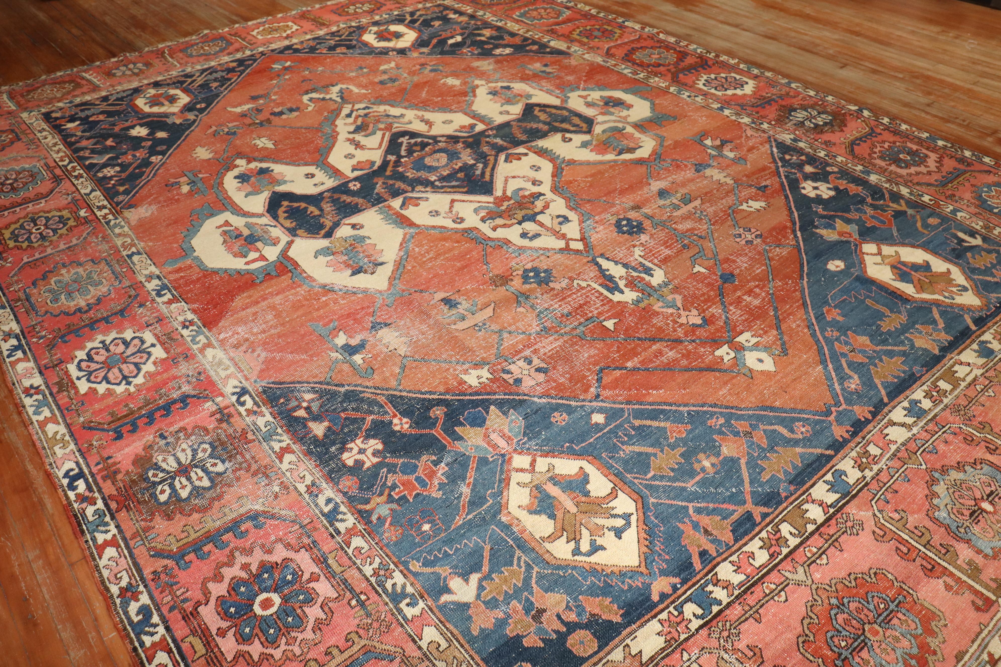 Persischer Heriz-Serapi-Teppich der Zabihi-Kollektion des 19. Jahrhunderts (Wolle) im Angebot