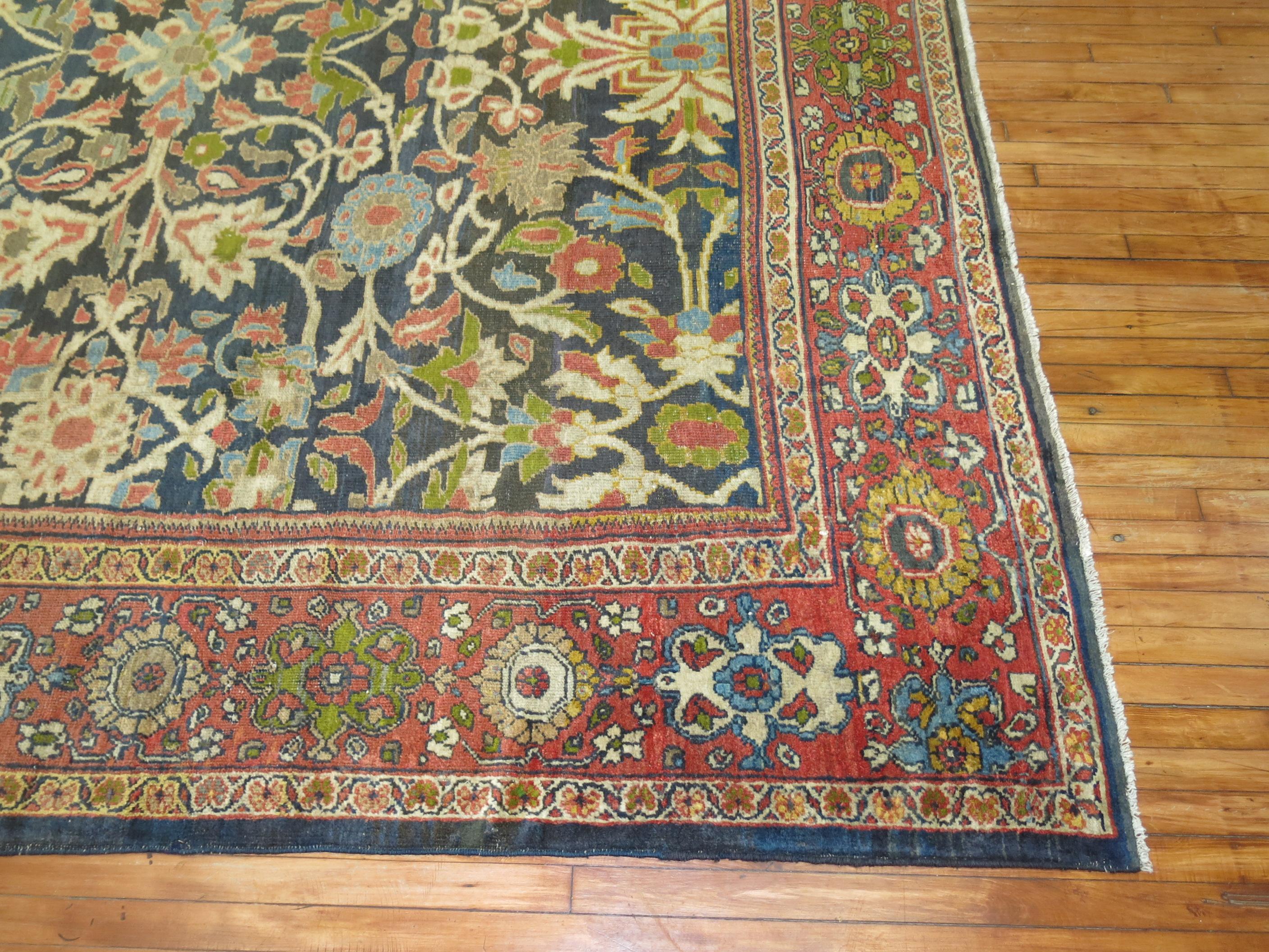 Zabihi Collection 20th Century Sultanabad Carpet Attributed to Ziegler and Co For Sale 9
