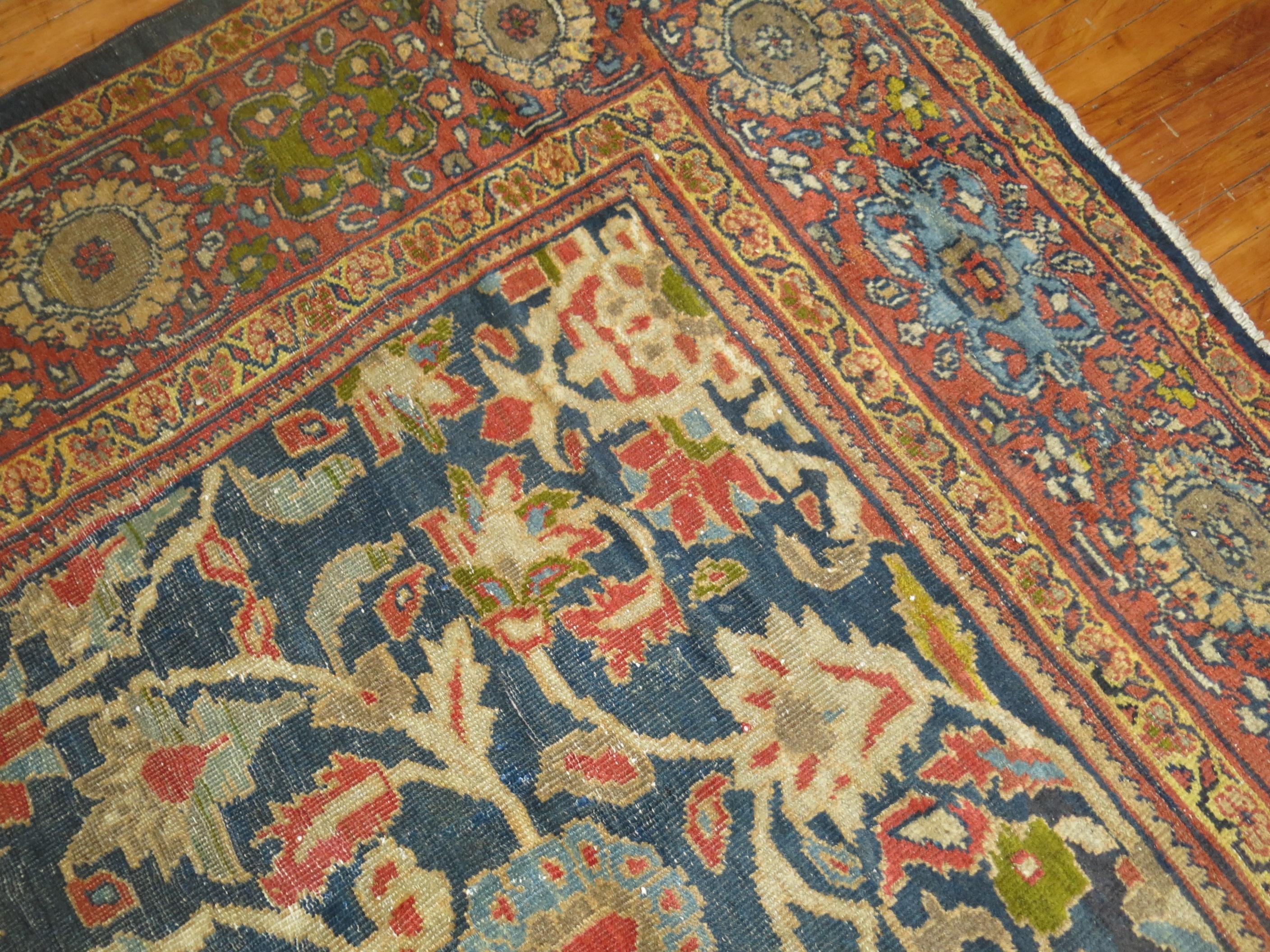 Zabihi Collection 20th Century Sultanabad Carpet Attributed to Ziegler and Co In Good Condition For Sale In New York, NY