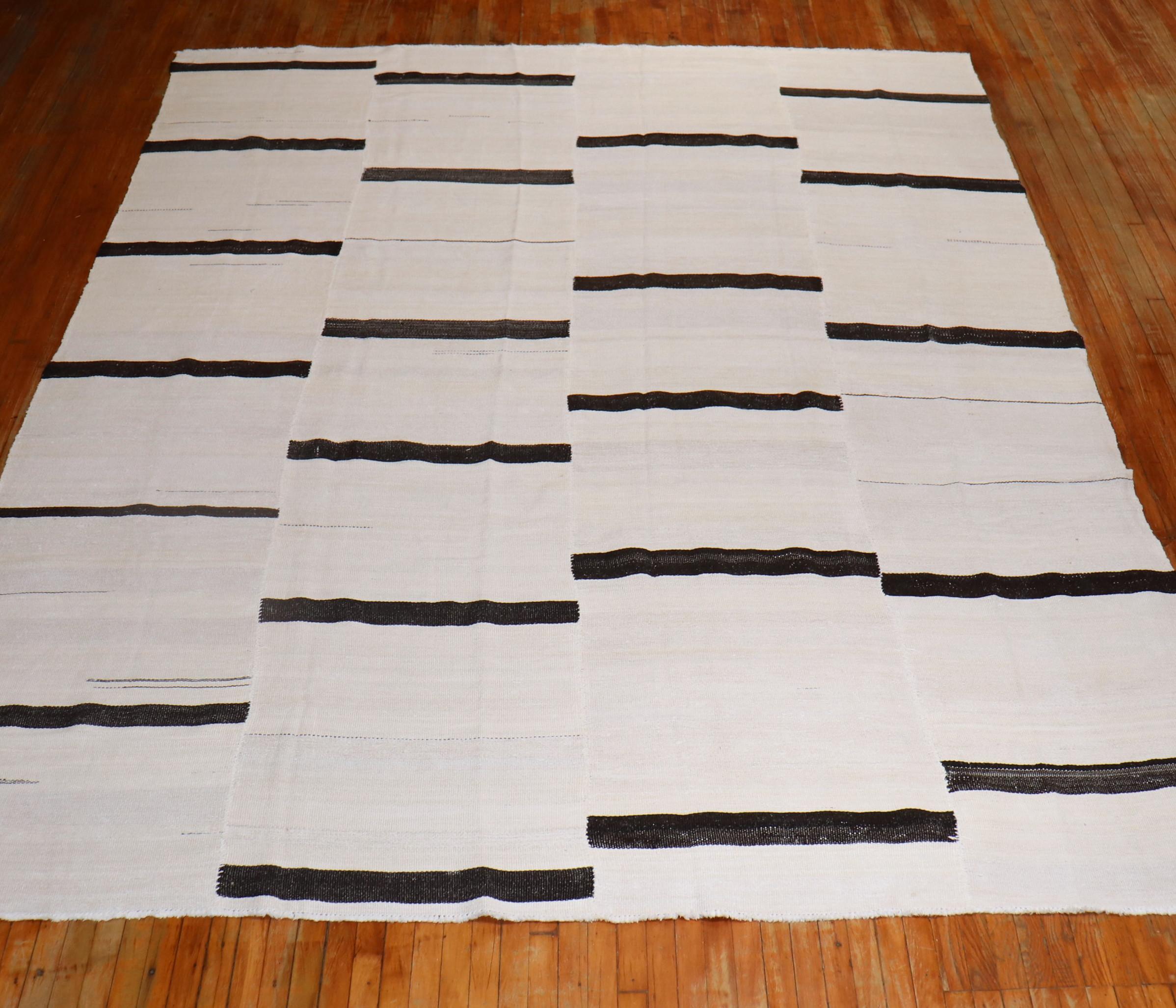 Zabihi Collection 20th Century Turkish Kilim For Sale 3