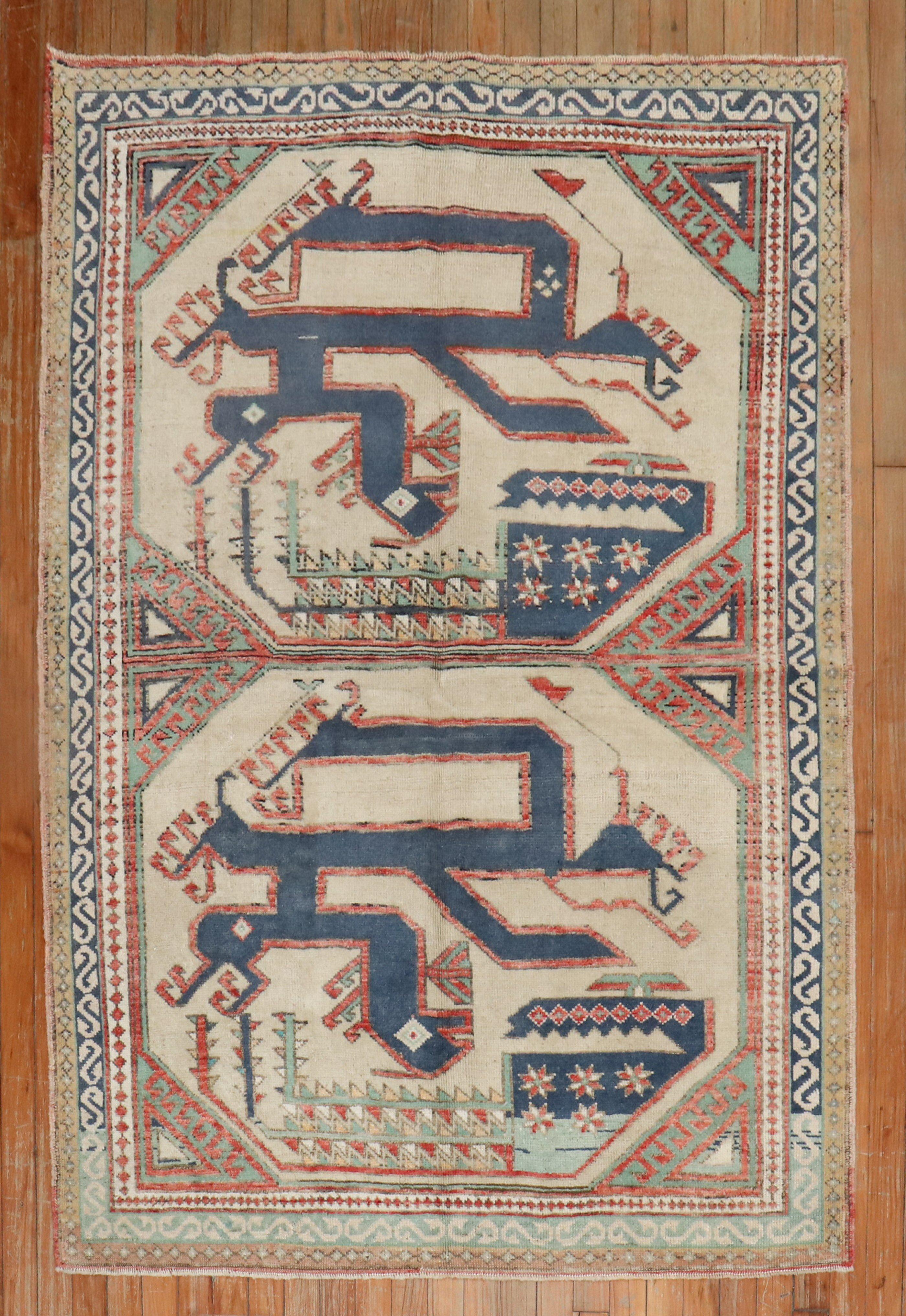 XX secolo Zabihi Collection Tappeto turco del 20° secolo con serpente strisciante anatolico in vendita