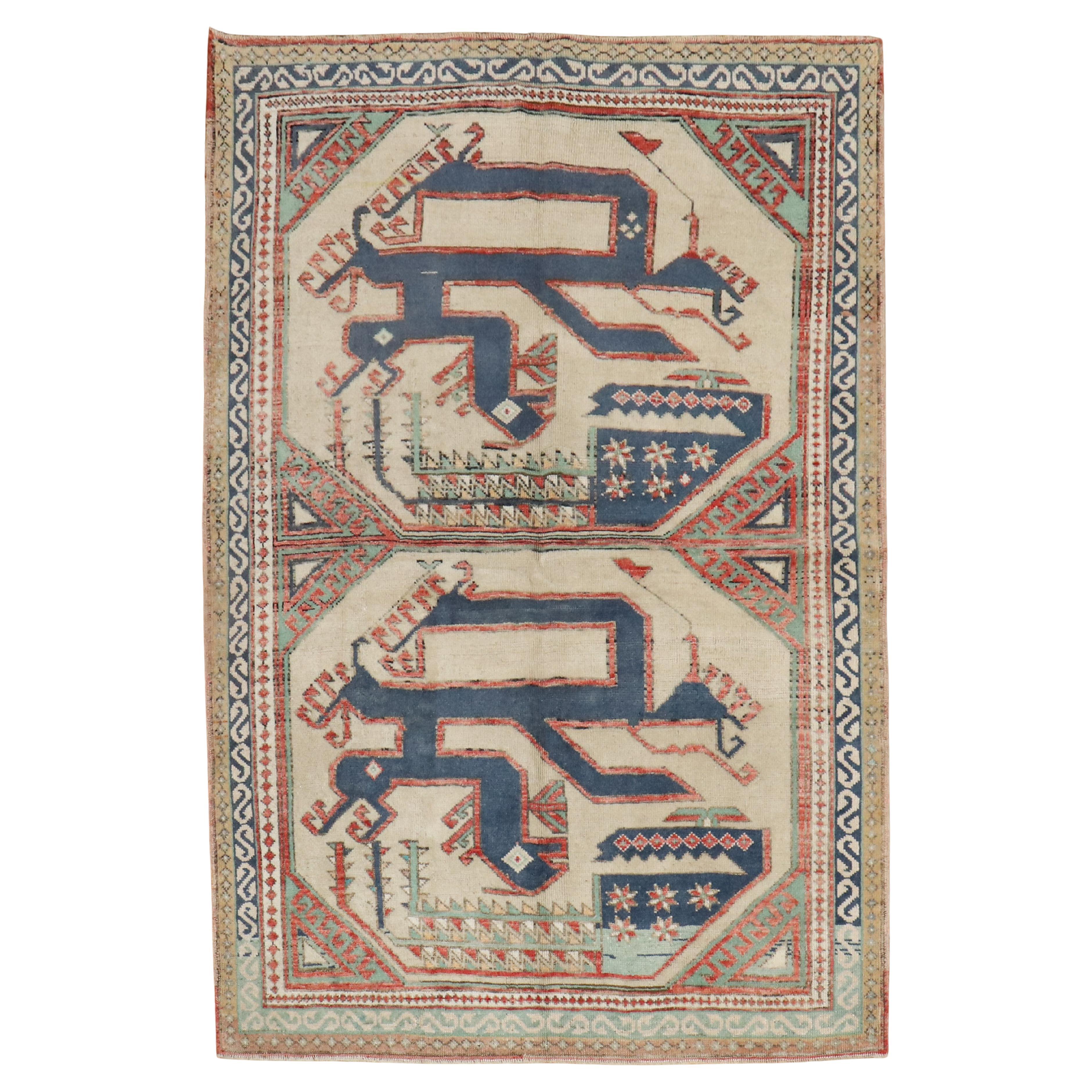 Zabihi Collection Tappeto turco del 20° secolo con serpente strisciante anatolico in vendita