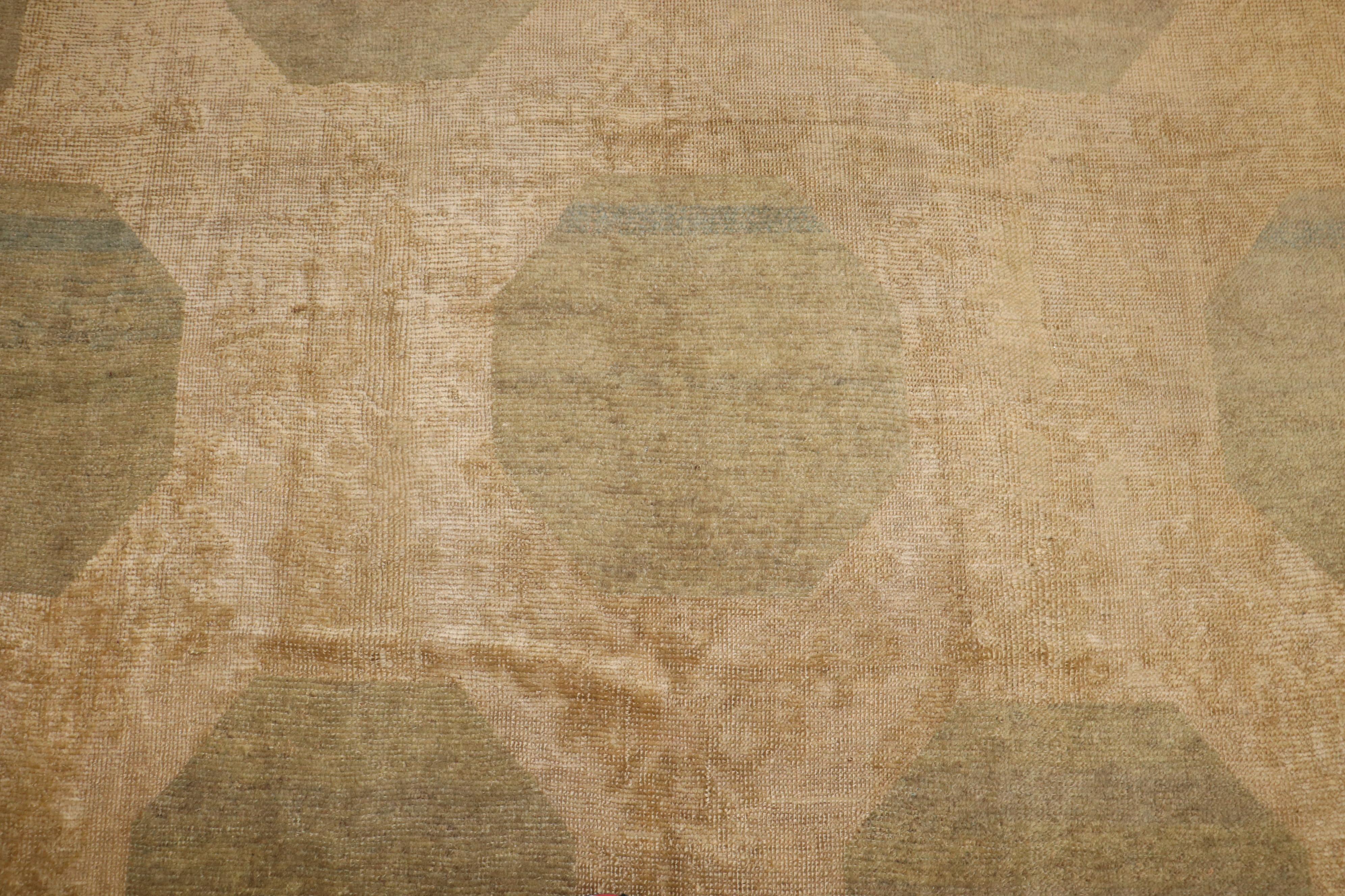 Abstrakter, großer, quadratischer, antiker, türkischer Oushak-Teppich der Zabihi-Kollektion im Zustand „Gut“ im Angebot in New York, NY
