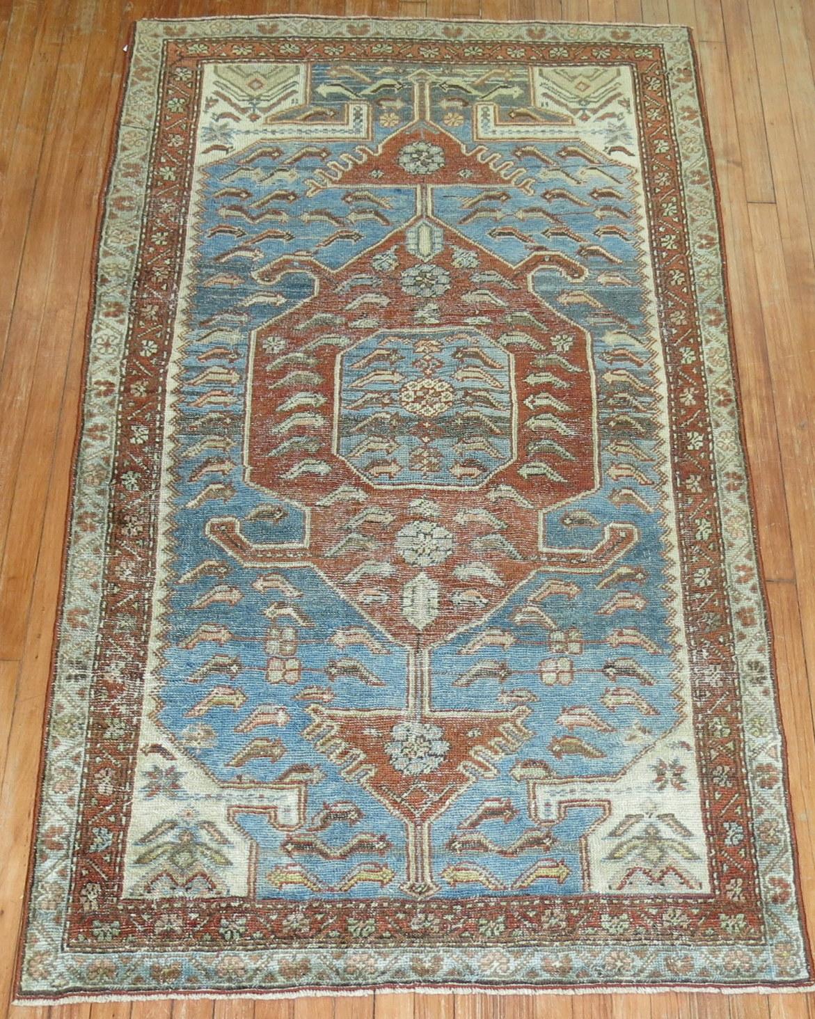 Persischer Malayer-Teppich der Zabihi-Kollektion mit Akzent (20. Jahrhundert) im Angebot