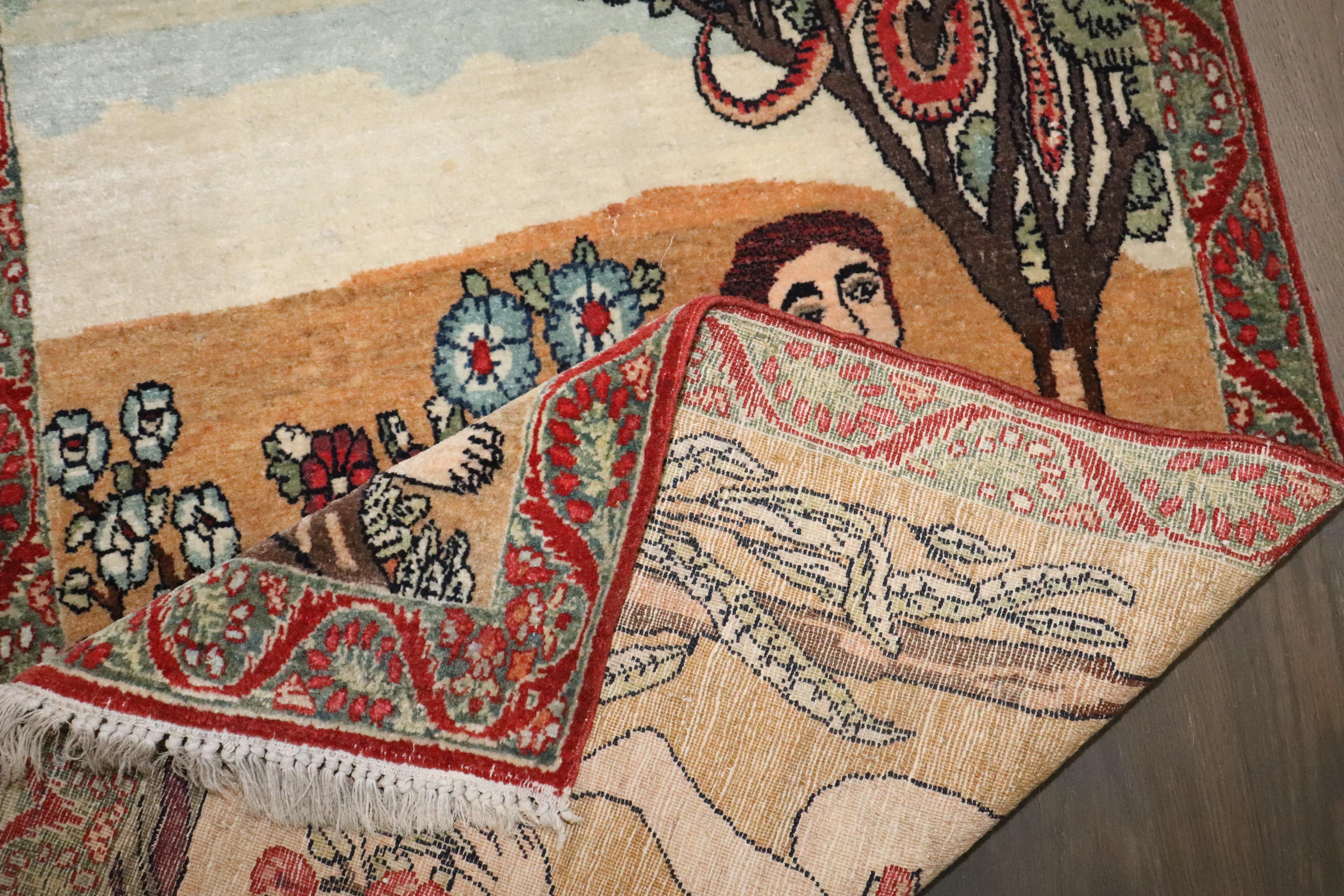 ein kleiner persischer Bildteppich aus dem späten 19. Jahrhundert von Lavar Kerman, der Adam und Eva darstellt

2'1'' x 3'4''

