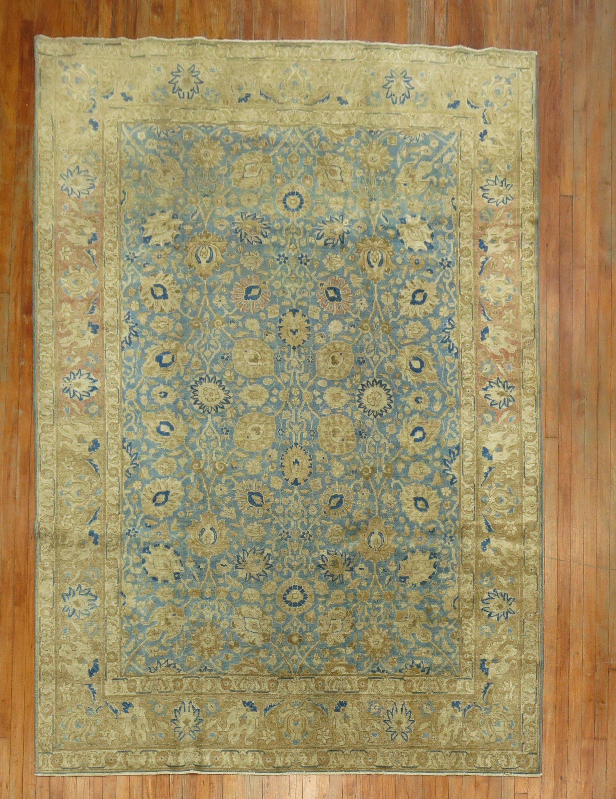 
Blue and Brown Tone Early 20th Century Persian Tabriz Rug in overall Good Condition.

Details
rug no.	j1266
size	7' 3