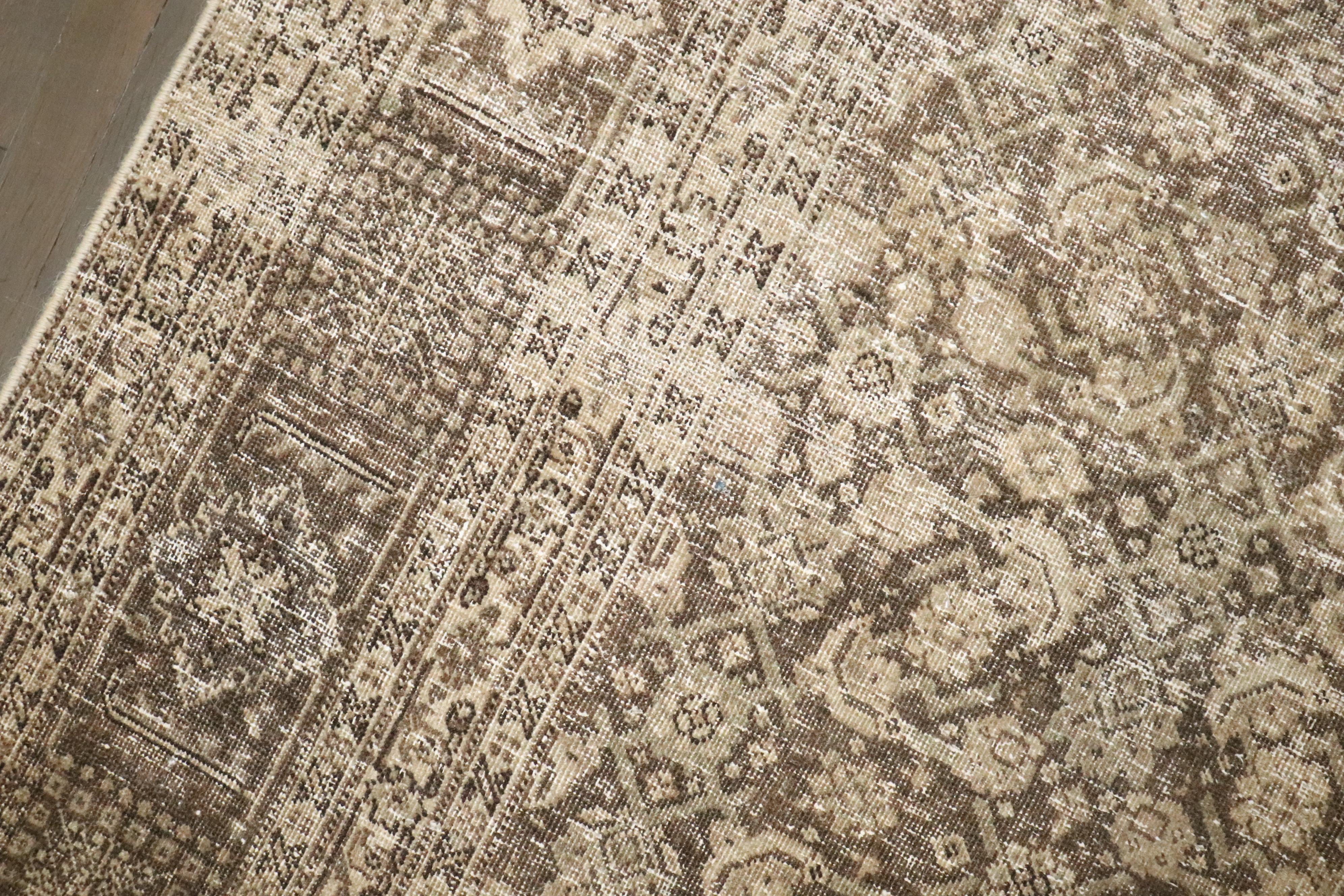 Tappeto Zabihi Collection Antique Brown Persian Tabriz Worn in vendita 3